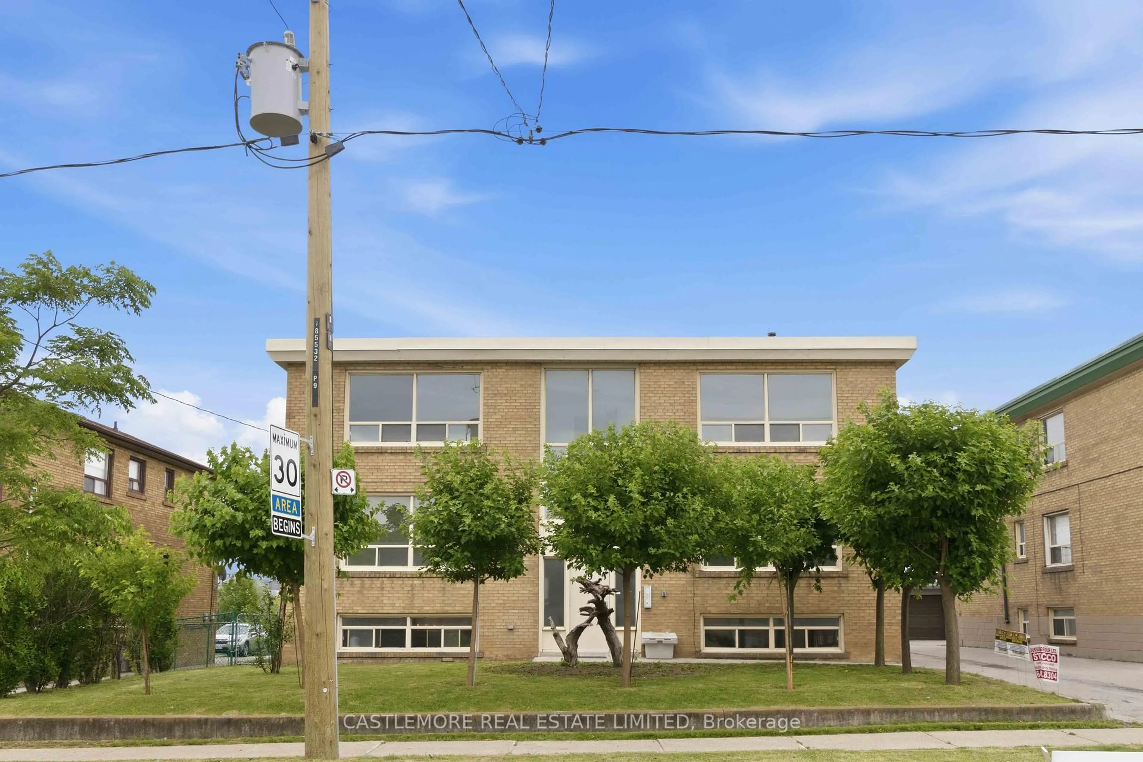 Unknown for 9 allenby Ave, Toronto Ontario M9W 1S5