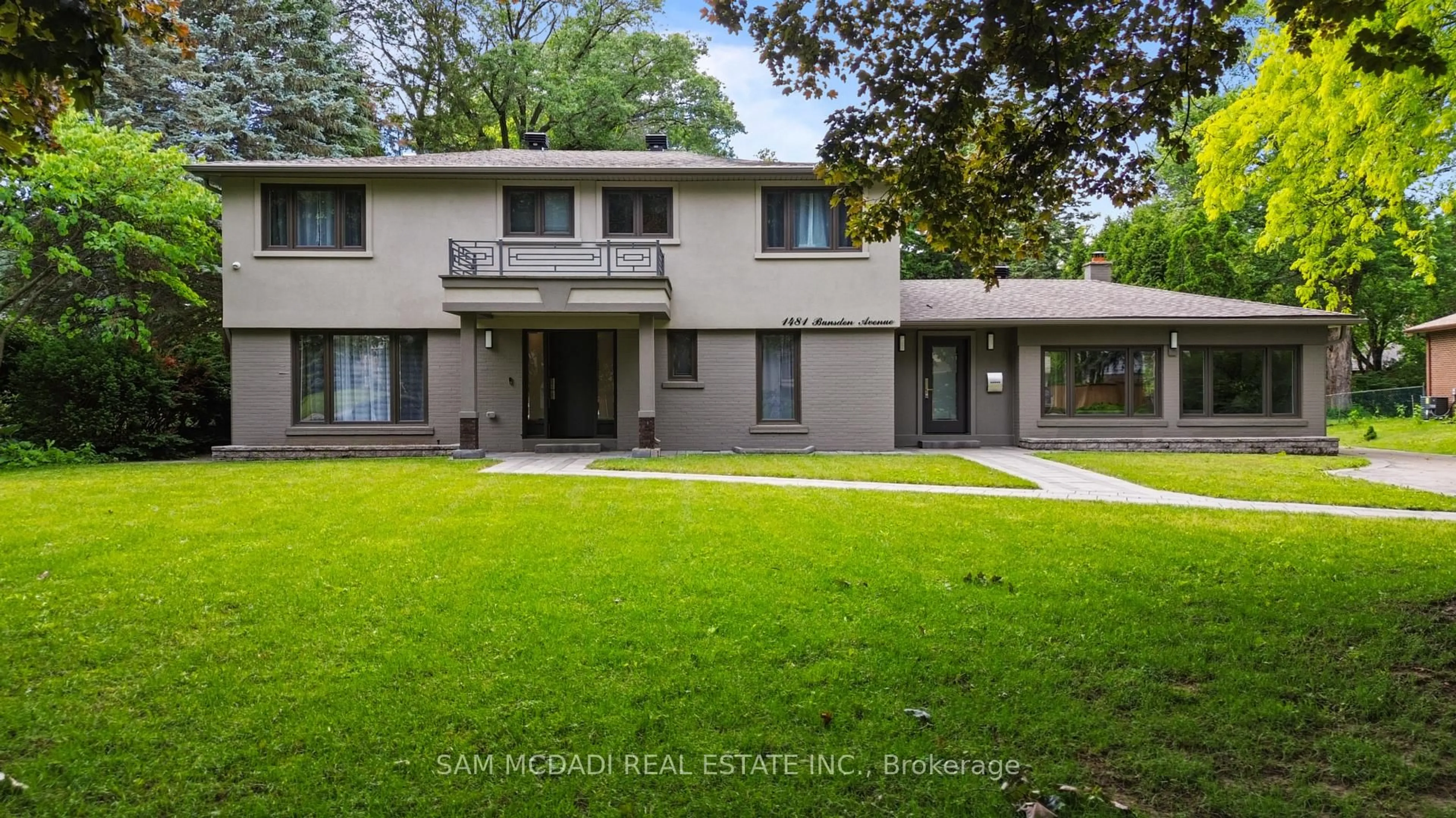 Home with brick exterior material, street for 1481 Bunsden Ave, Mississauga Ontario L5H 2B5