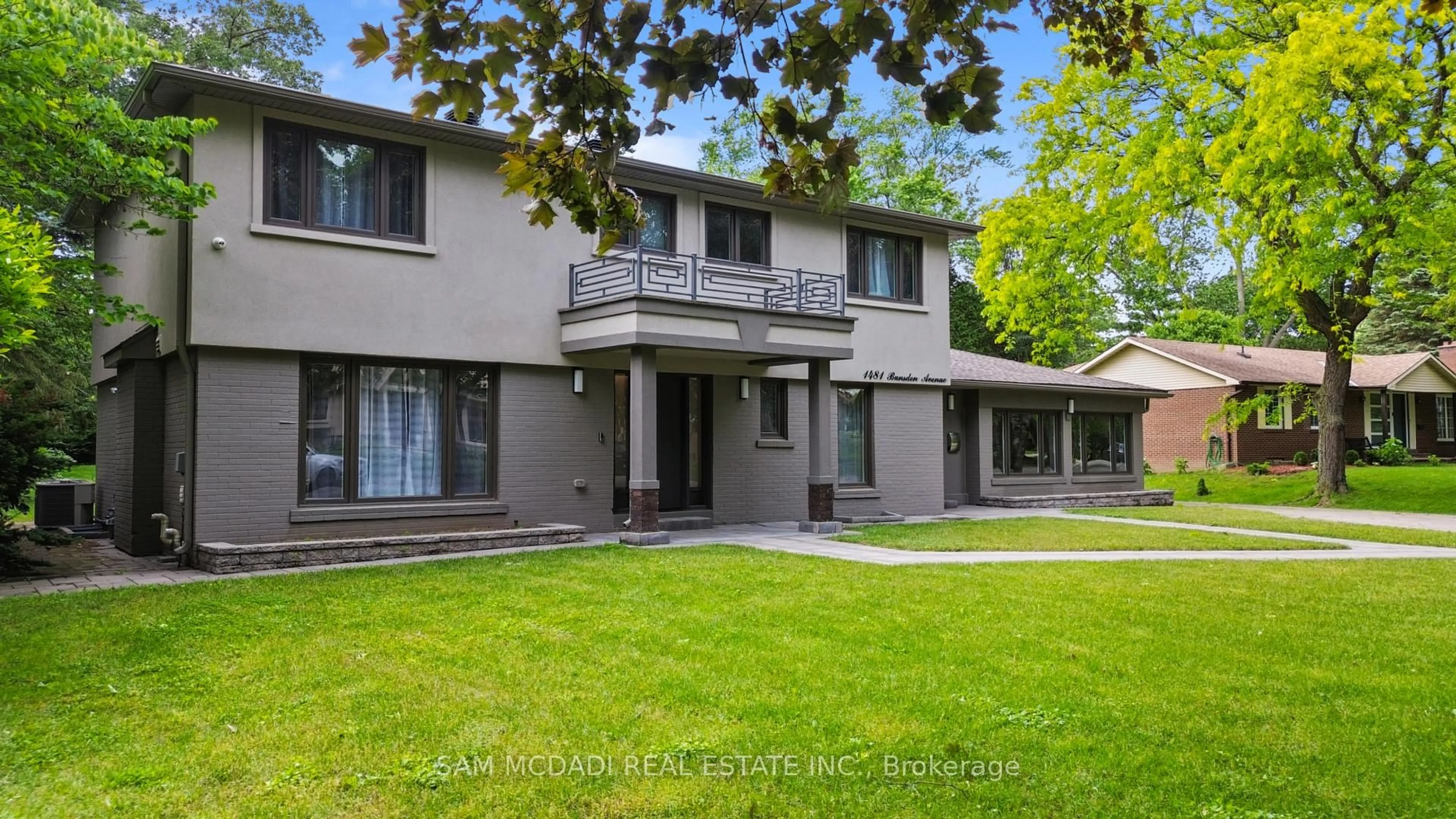 Unknown for 1481 Bunsden Ave, Mississauga Ontario L5H 2B5