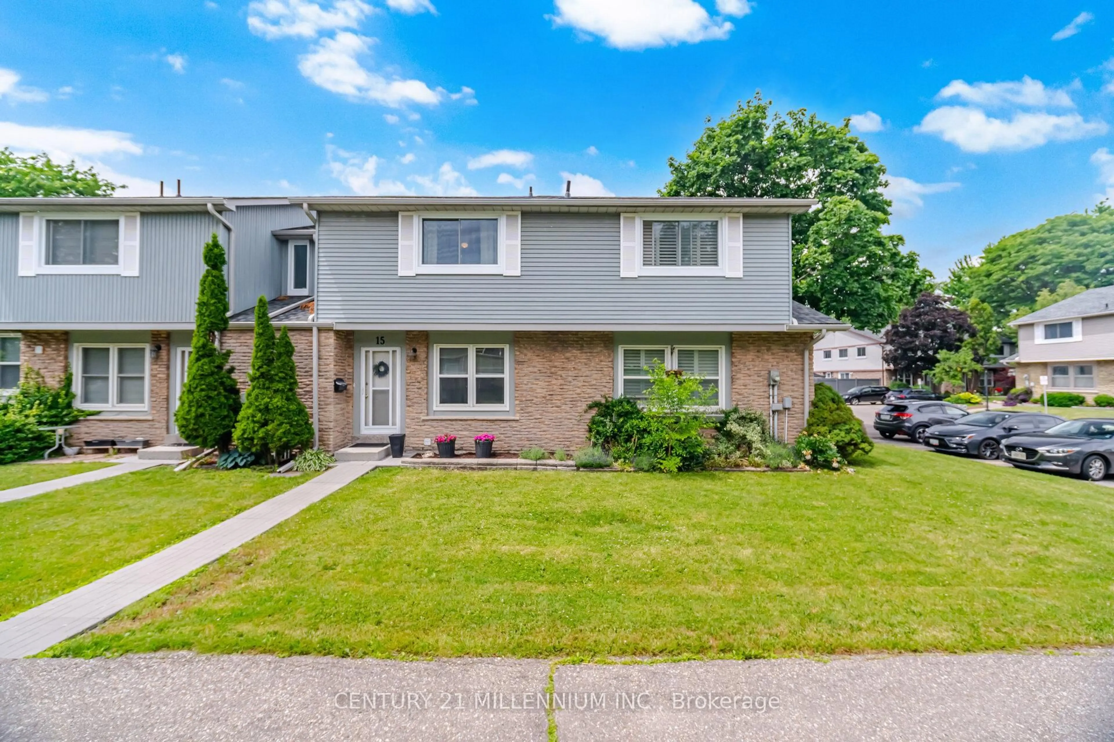 Unknown for 120 Falconer Dr #15, Mississauga Ontario L5N 1P5