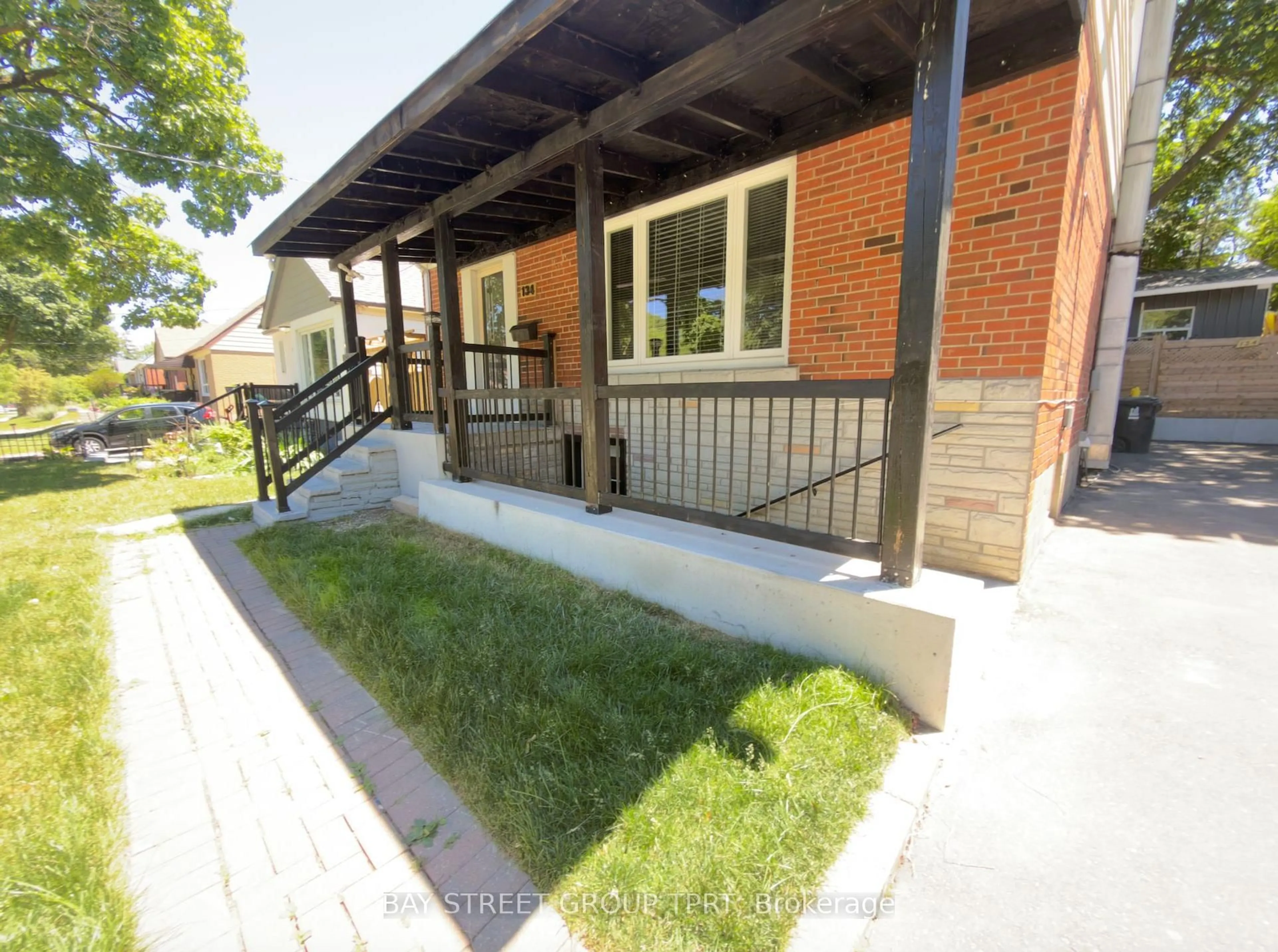 Patio, street for 134 Clearbrooke Circ, Toronto Ontario M9W 2G1