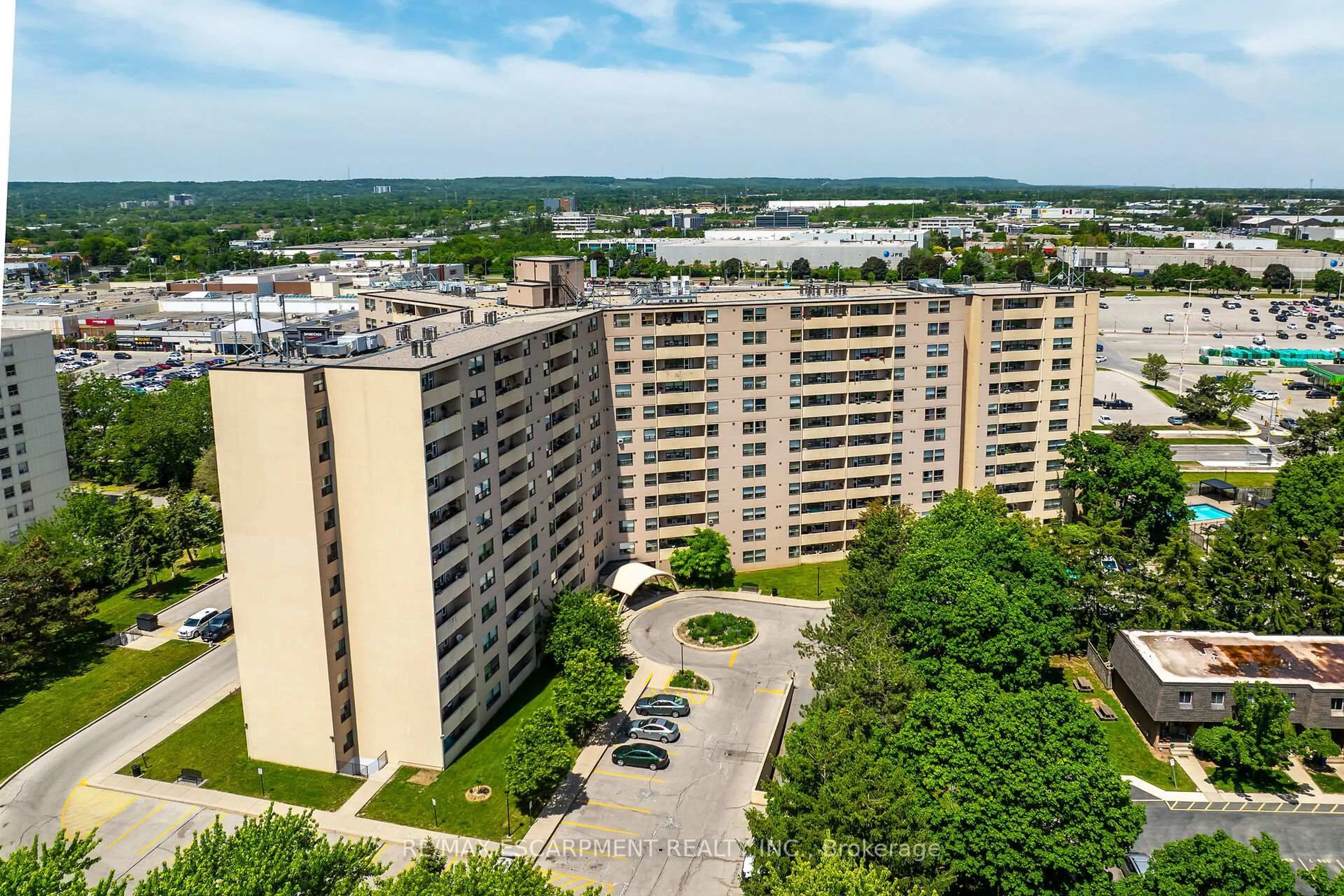 A pic from outside/outdoor area/front of a property/back of a property/a pic from drone, city buildings view from balcony for 700 Dynes Rd #1005, Burlington Ontario L8N 3M2