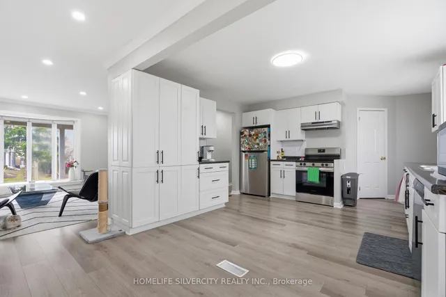 578 Trafford Cres, Oakville 5