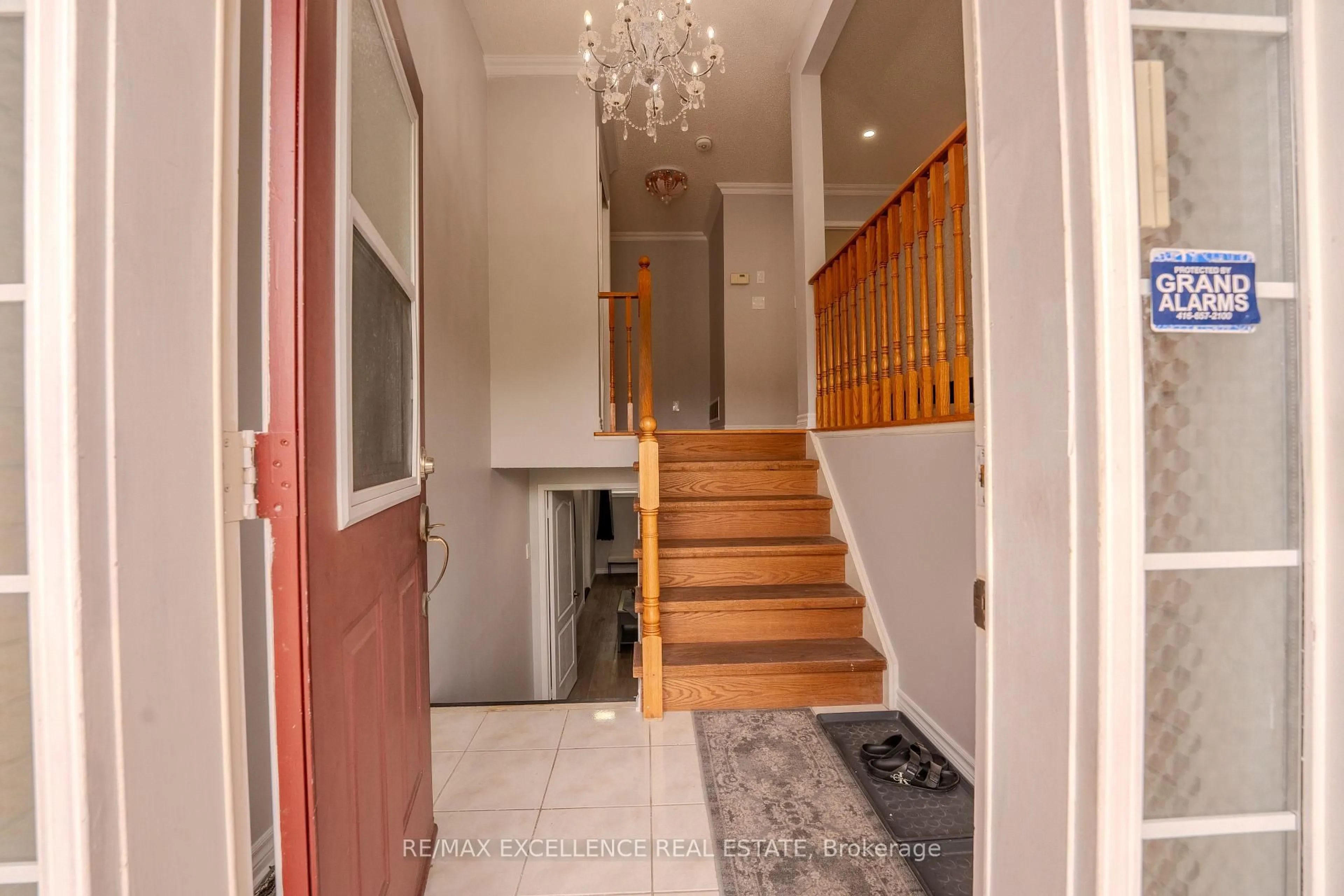 Unknown for 48 Ridgemore Cres, Brampton Ontario L7A 2L4