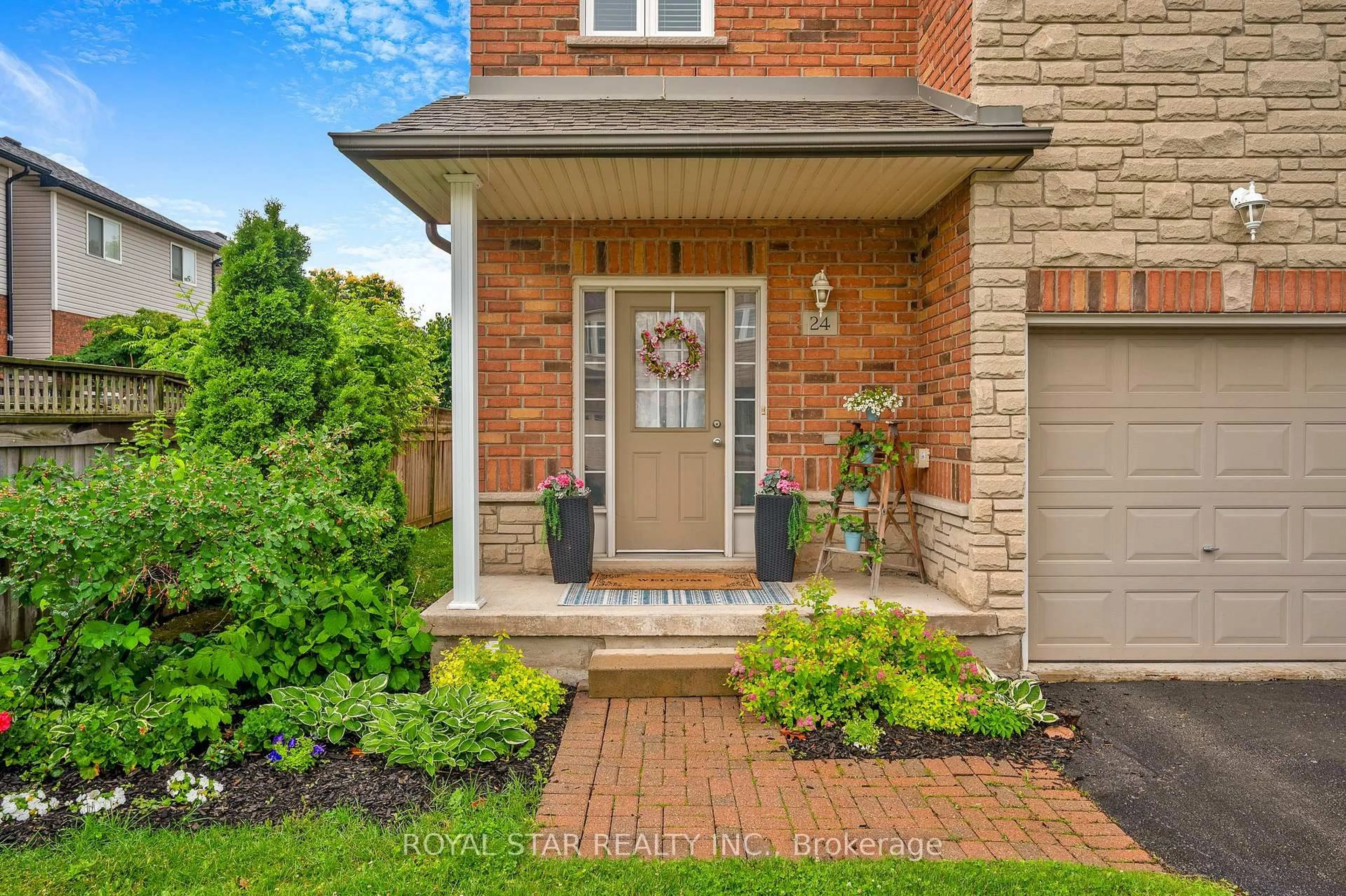 Home with brick exterior material, street for 2229 Walkers Line #24, Burlington Ontario L7M 4X4