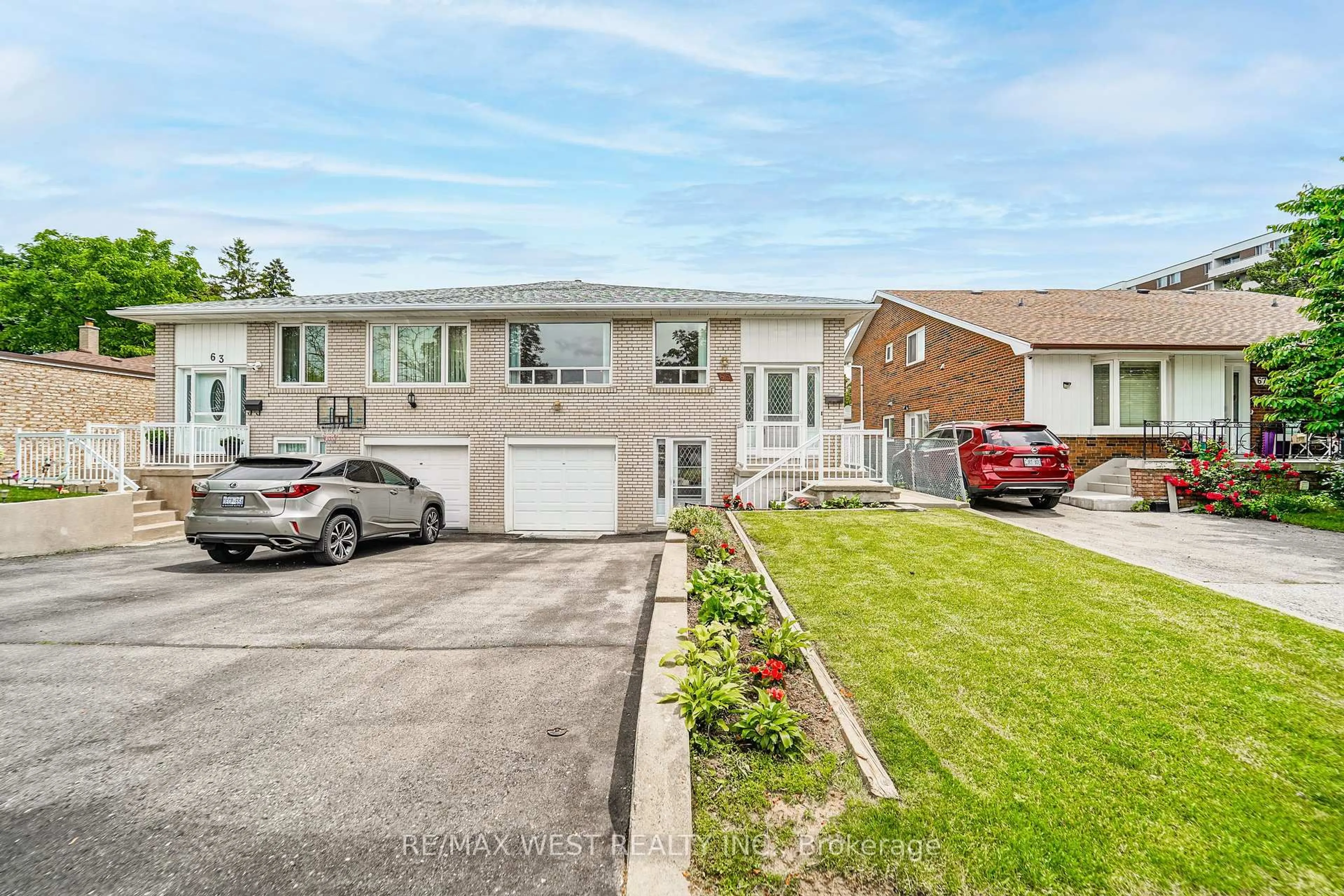Unknown for 65 Council Cres, Toronto Ontario M3J 1J5