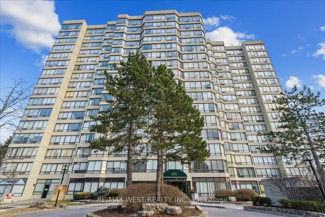 26 Hanover Rd #905, Brampton 3