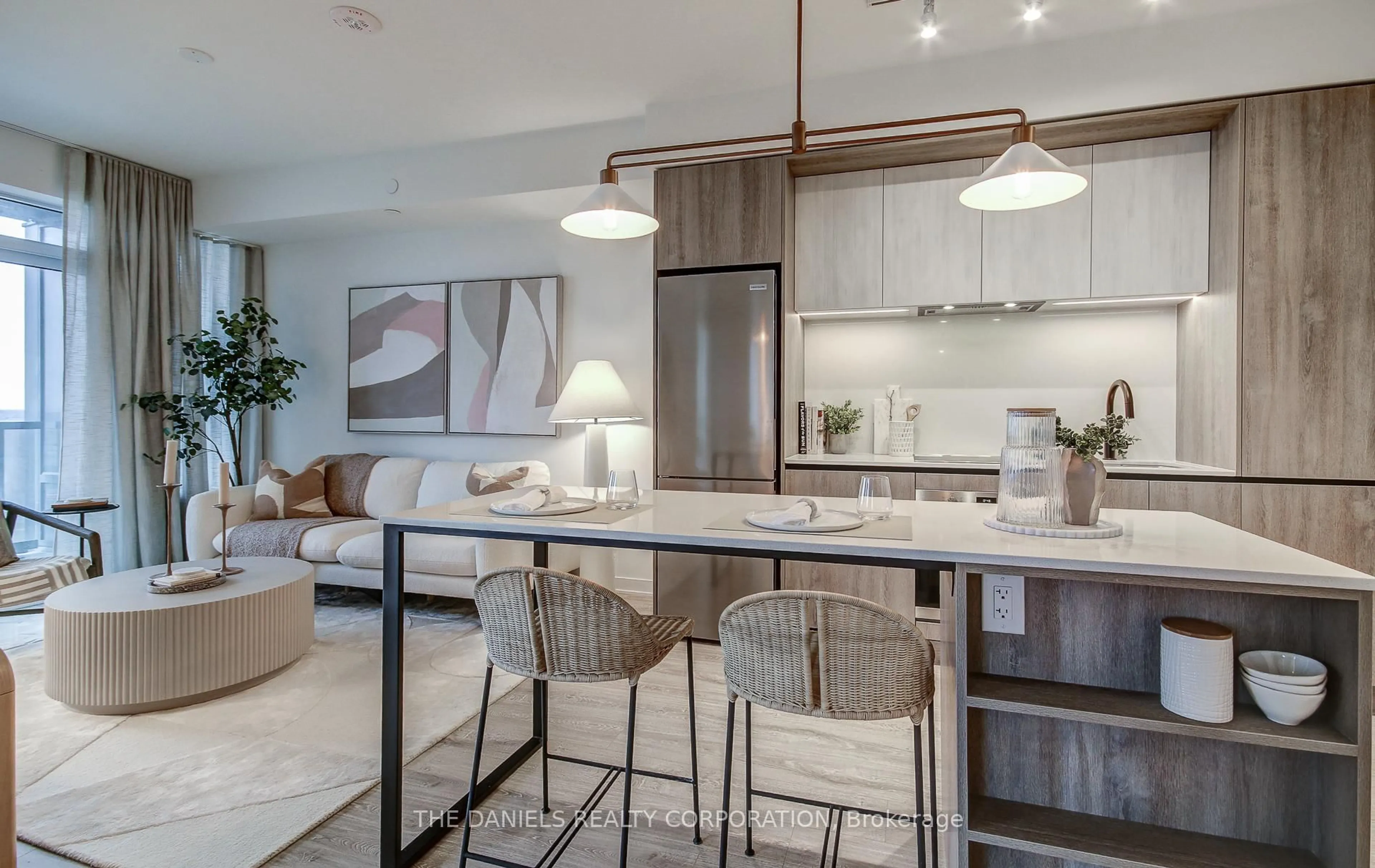Open concept kitchen, unknown for 2495 Eglinton Ave #1106, Mississauga Ontario L5M 2T2