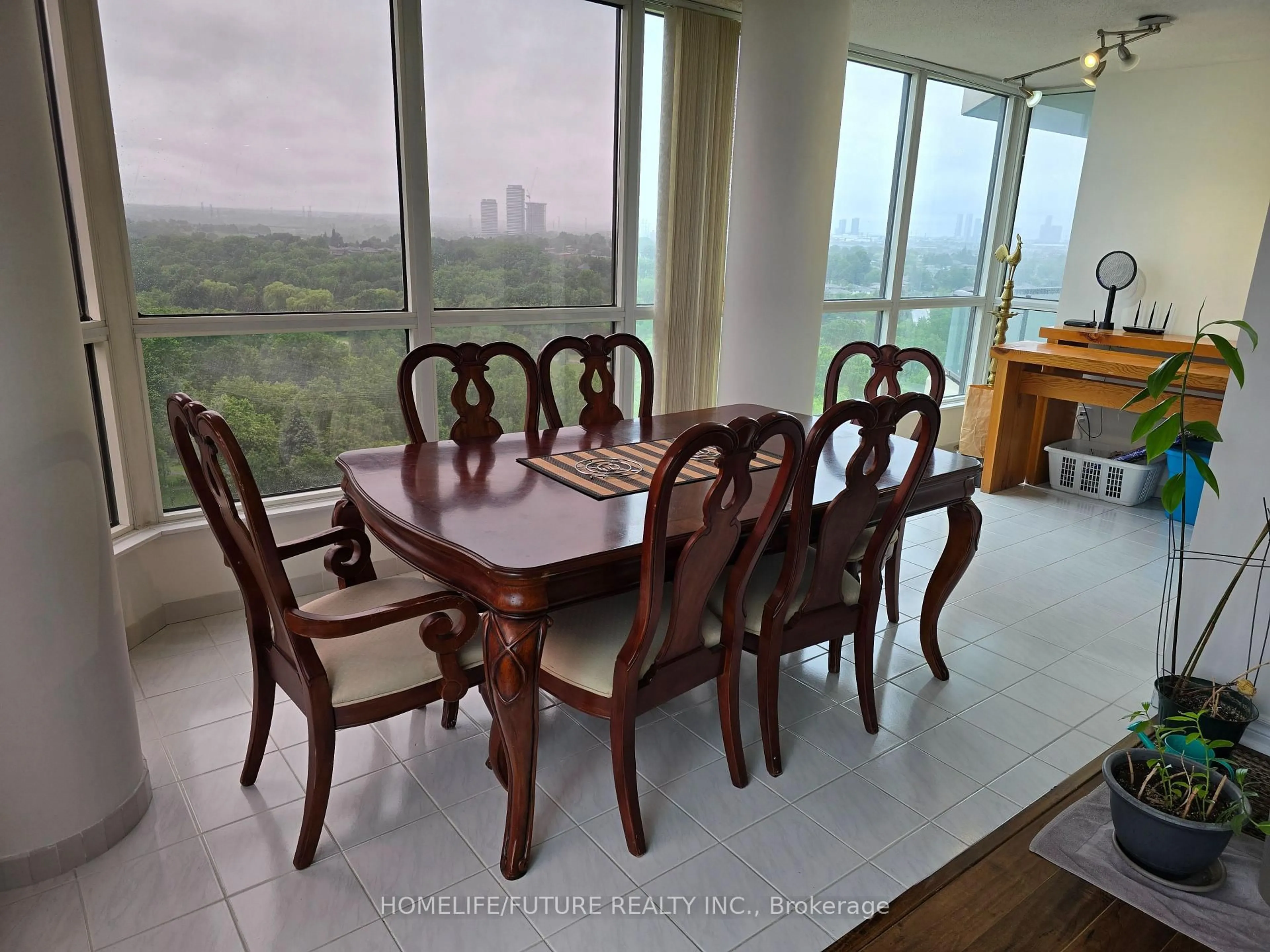 Dining room, wood/laminate floor for 5 Rowntree Rd #1117, Toronto Ontario M9V 5G9