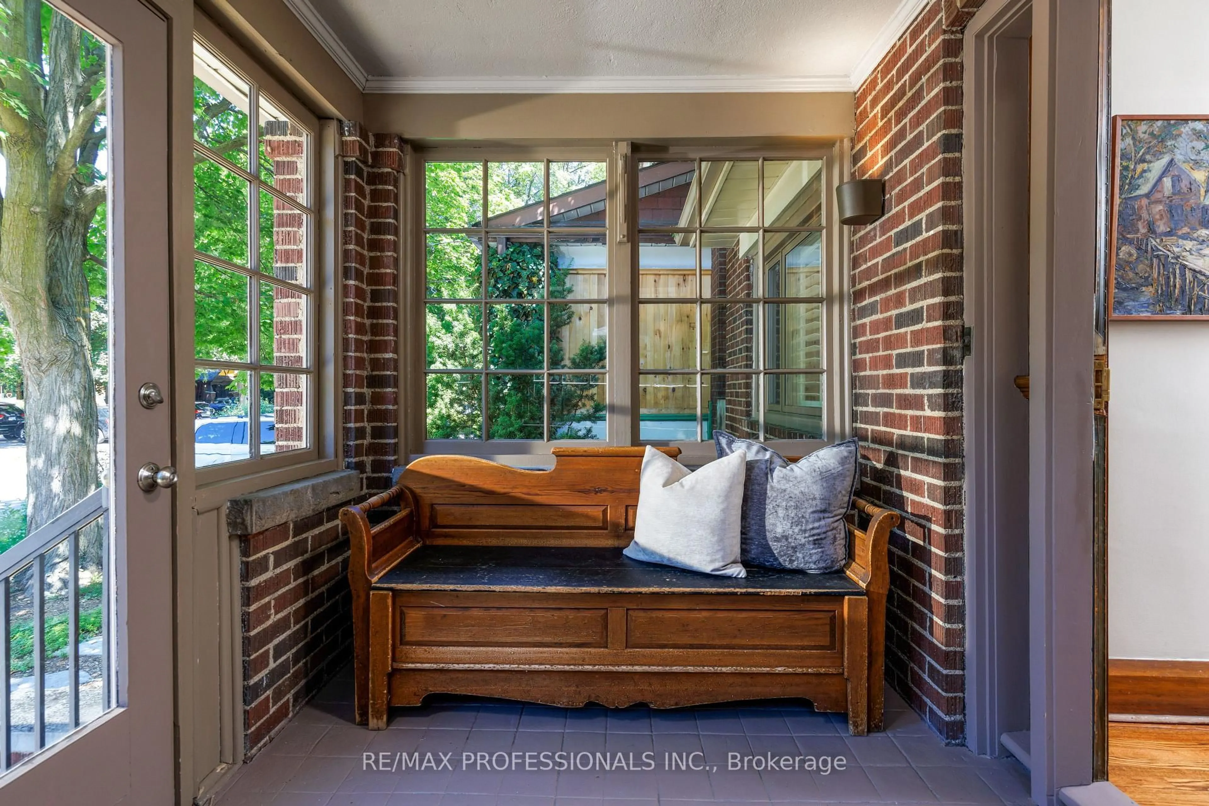 Patio, street for 217 Humbercrest Blvd, Toronto Ontario M6S 4L5