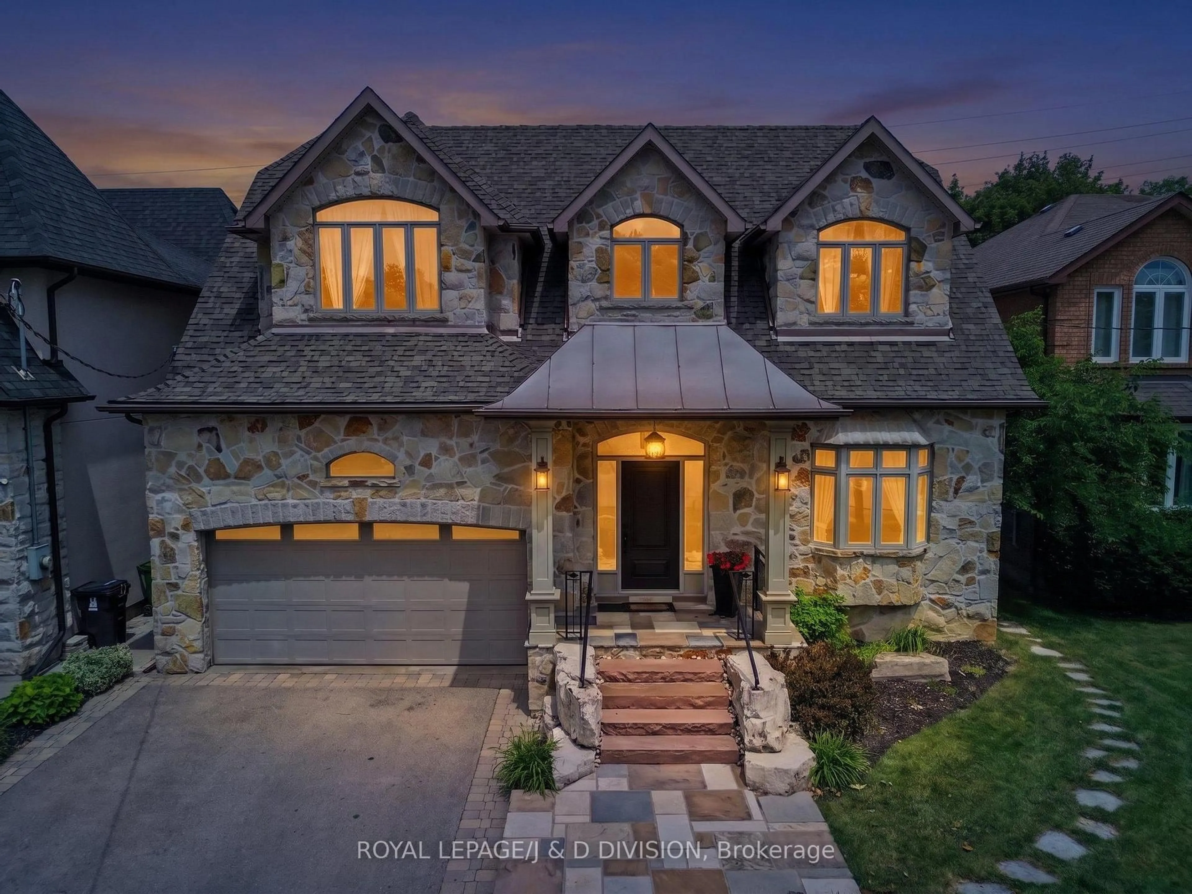 Home with brick exterior material, street for 17 Agar Cres, Toronto Ontario M9B 5A4