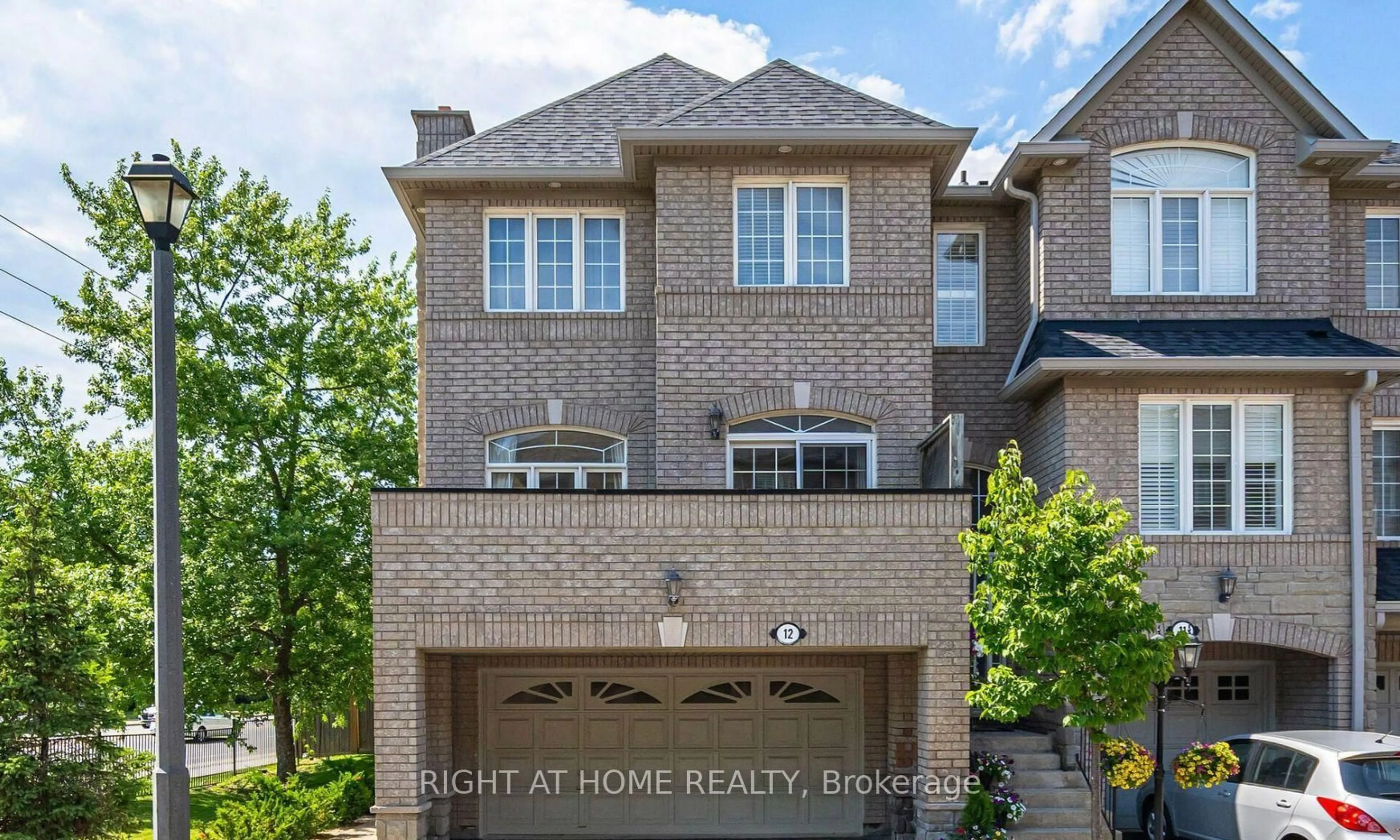 Home with brick exterior material, street for 485 Bristol Rd #12, Mississauga Ontario L5R 4G2