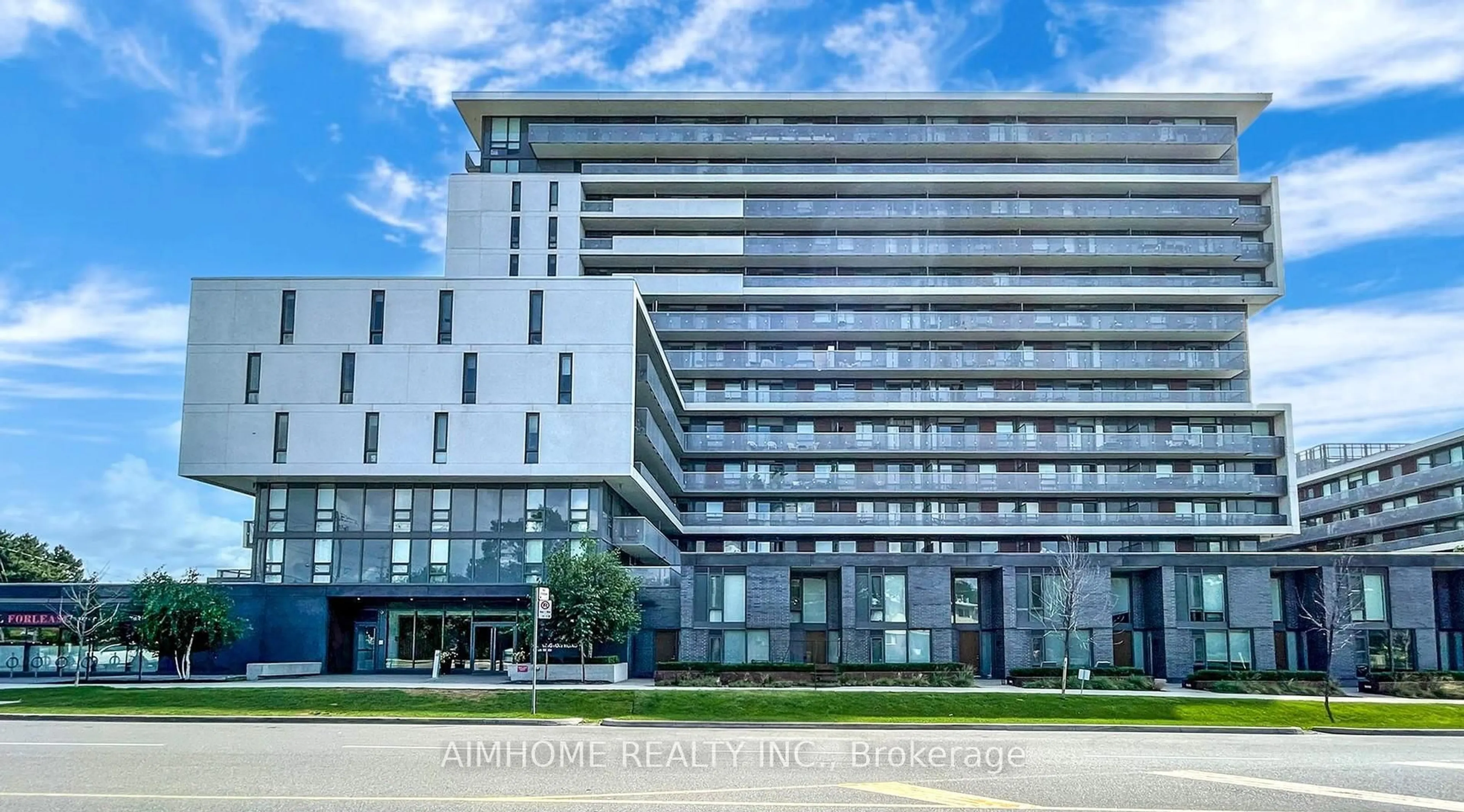 Indoor foyer for 160 Flemington Rd #1522, Toronto Ontario M6A 1N6