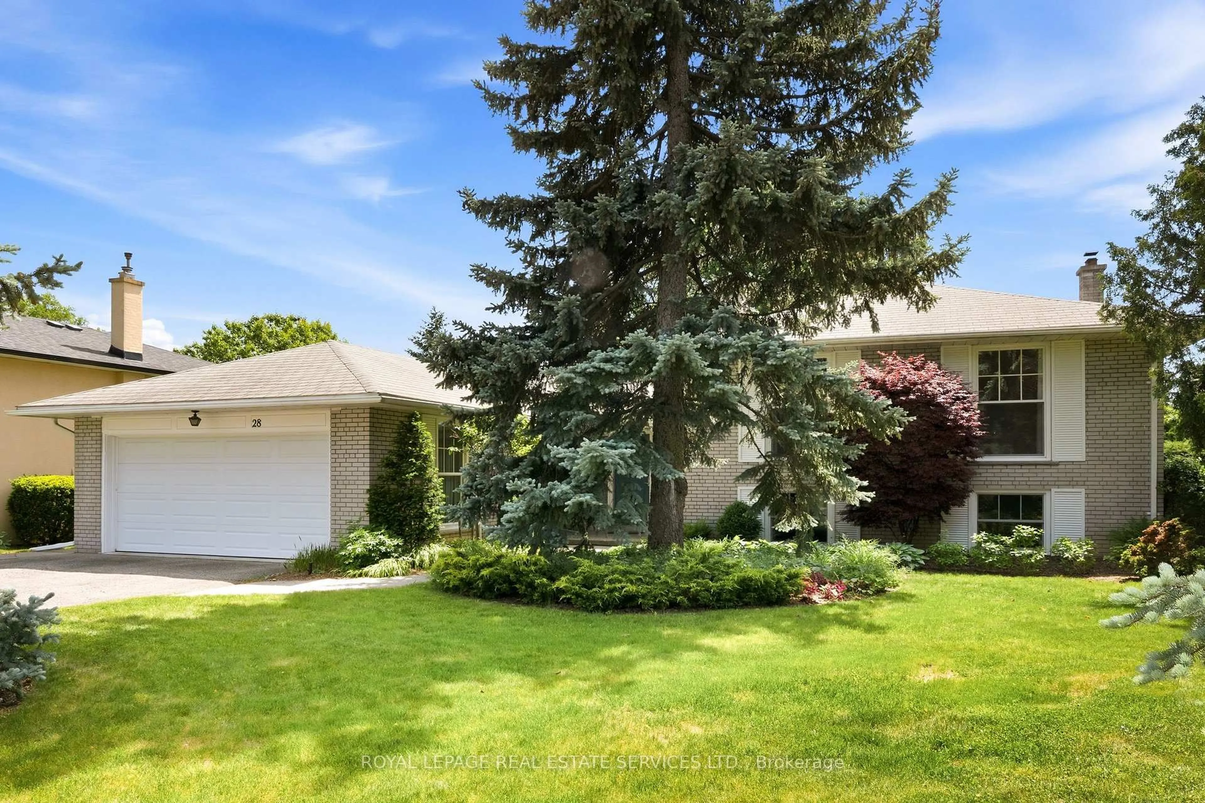 Home with vinyl exterior material, street for 28 Bemersyde Dr, Toronto Ontario M9A 2S8