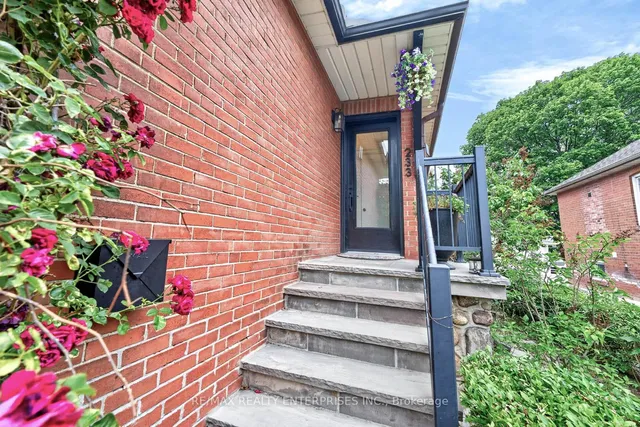 233 Rosemount Ave, Toronto 2