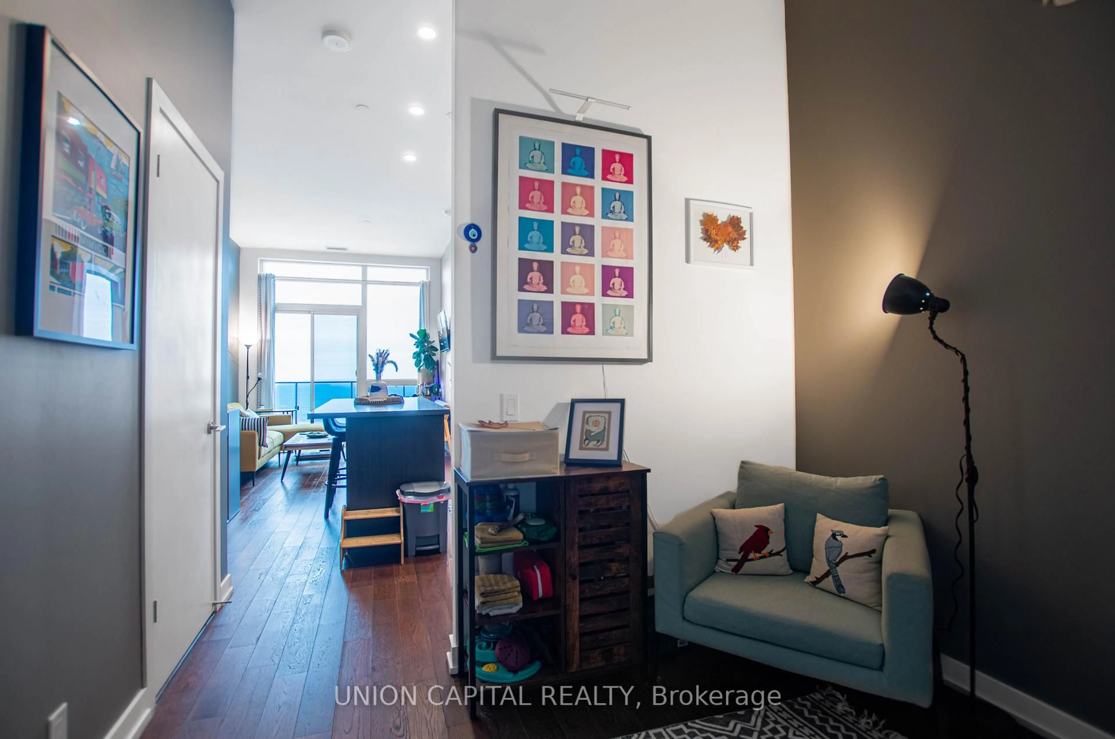 Indoor entryway for 2212 Lake Shore Blvd #PH02, Toronto Ontario M8V 0C2