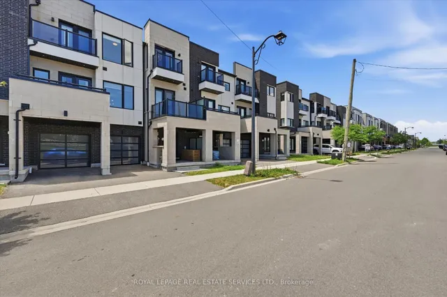 1403 Clarriage Crt, Milton 2