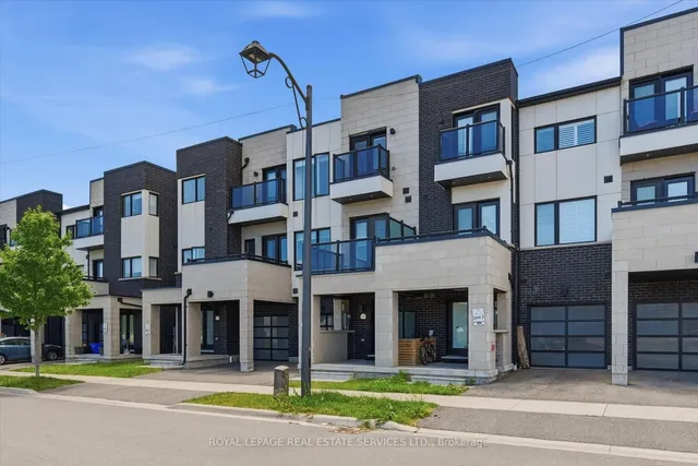 1403 Clarriage Crt, Milton 3