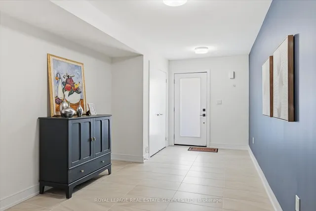 1403 Clarriage Crt, Milton 5