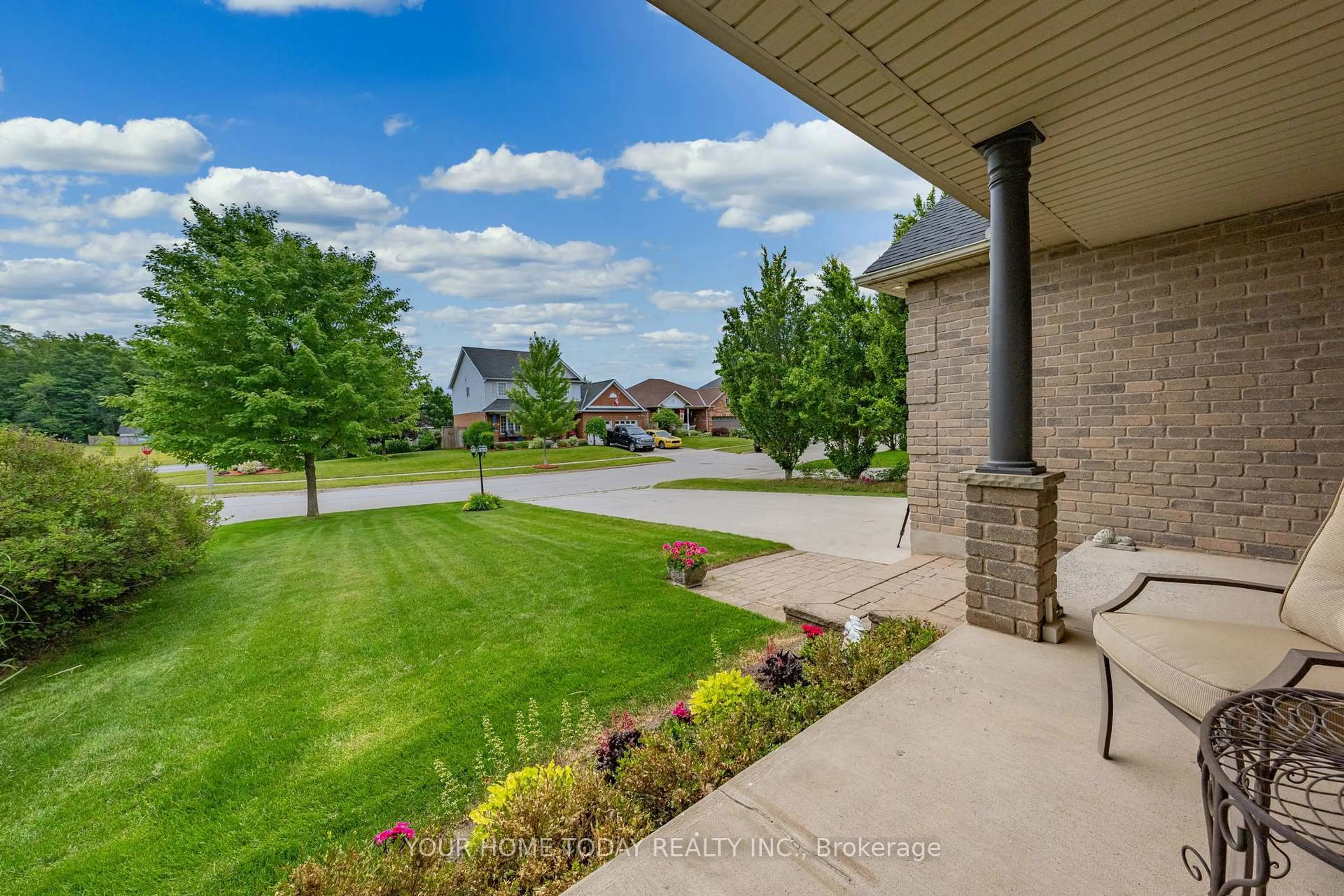 Patio, unknown for 37 Dawkins Cres, Halton Hills Ontario L7J 2Z5