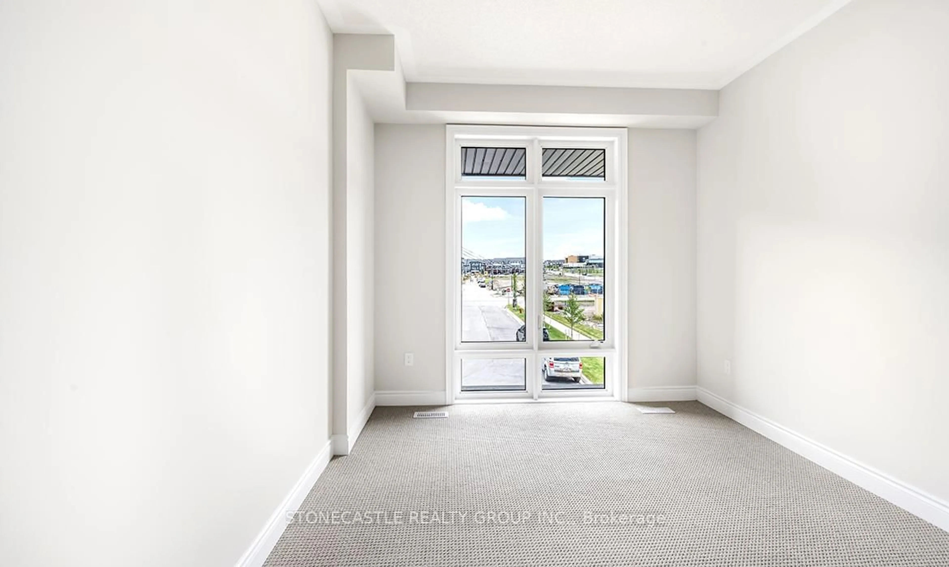 A pic of a room for 3117 Perkins Way, Oakville Ontario L6H 7Y6