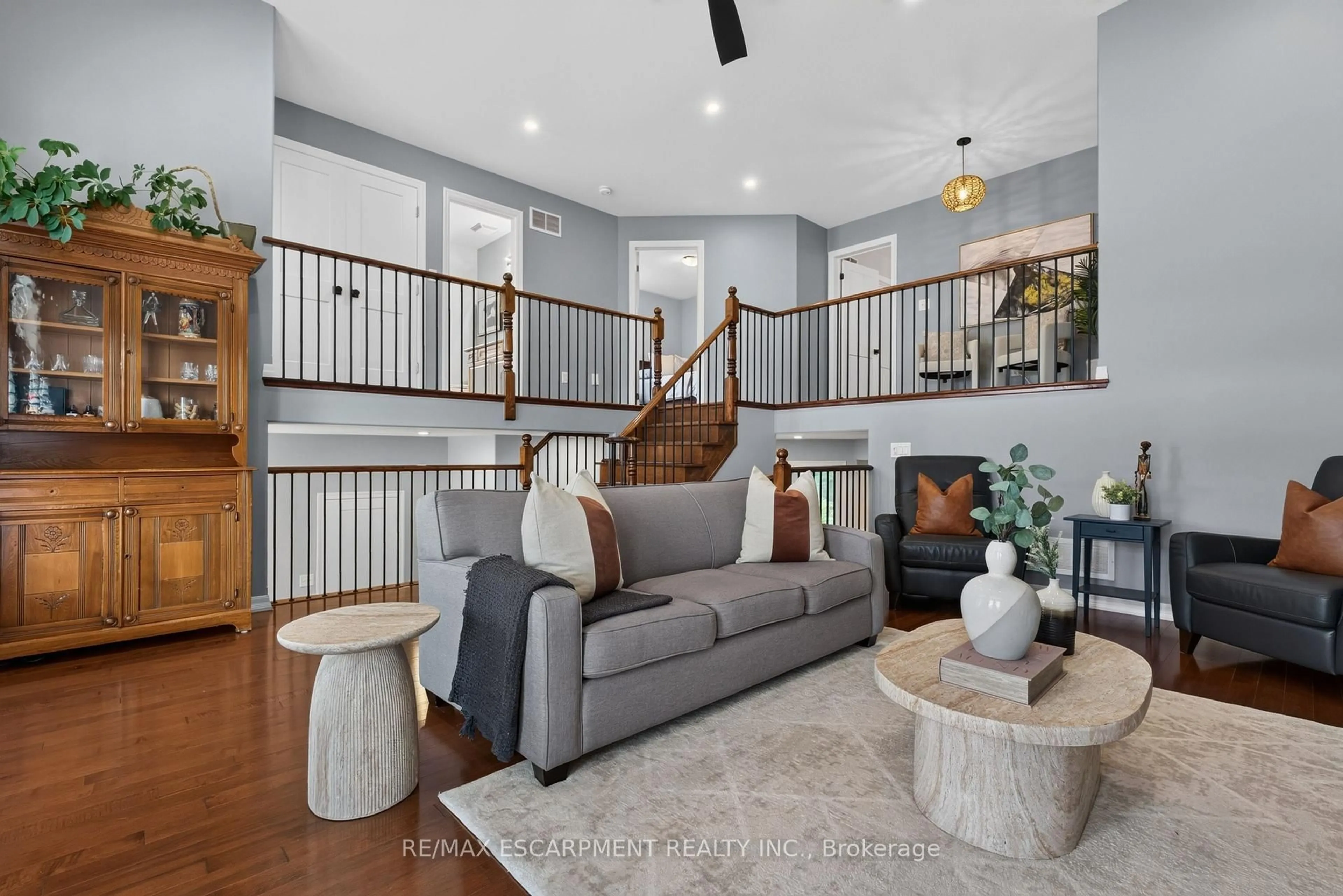 Unknown for 3220 Steeplechase Dr, Burlington Ontario L7M 0C5