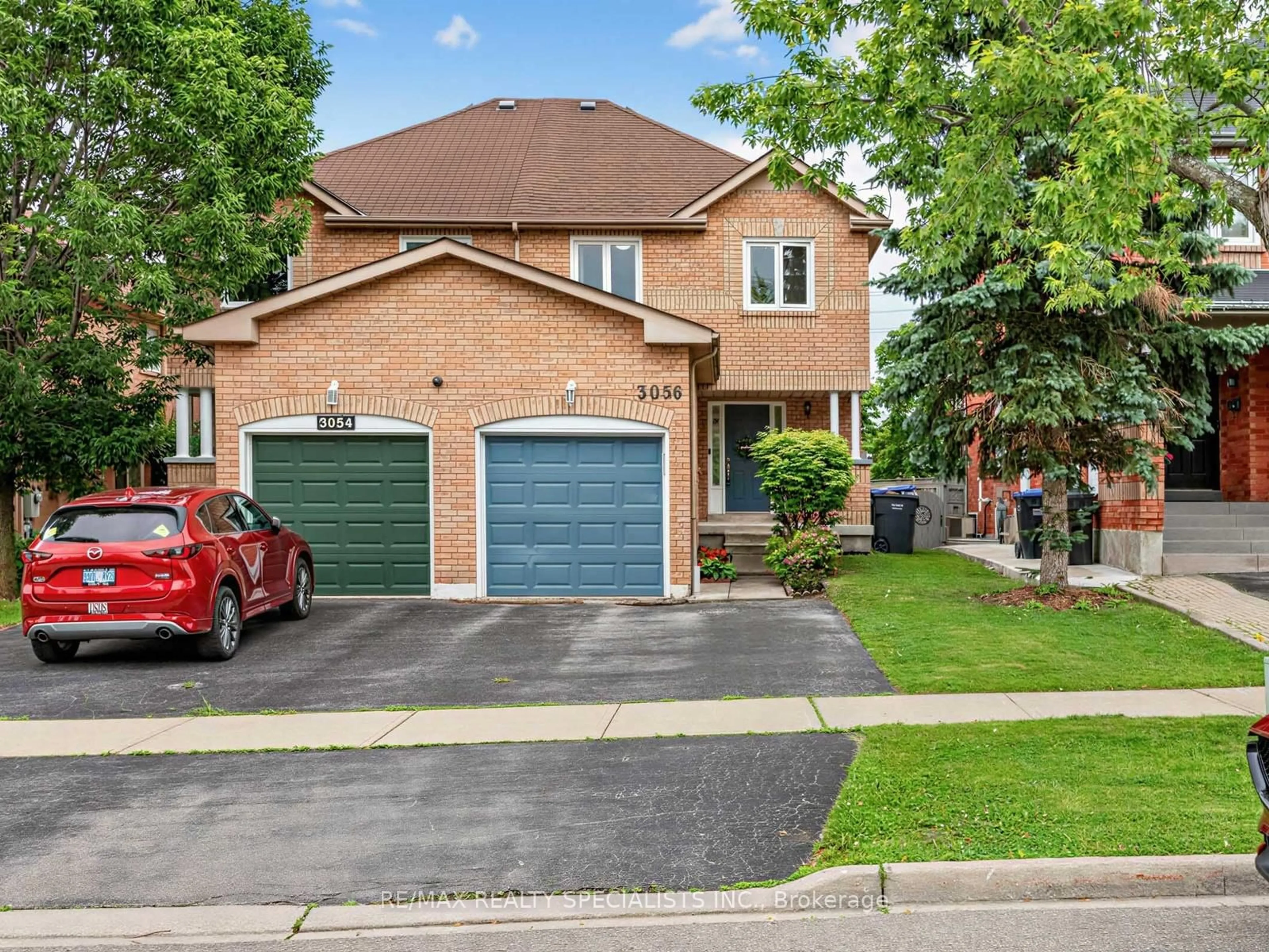 Home with brick exterior material, street for 3056 Pendleton Rd, Mississauga Ontario L5N 7C6