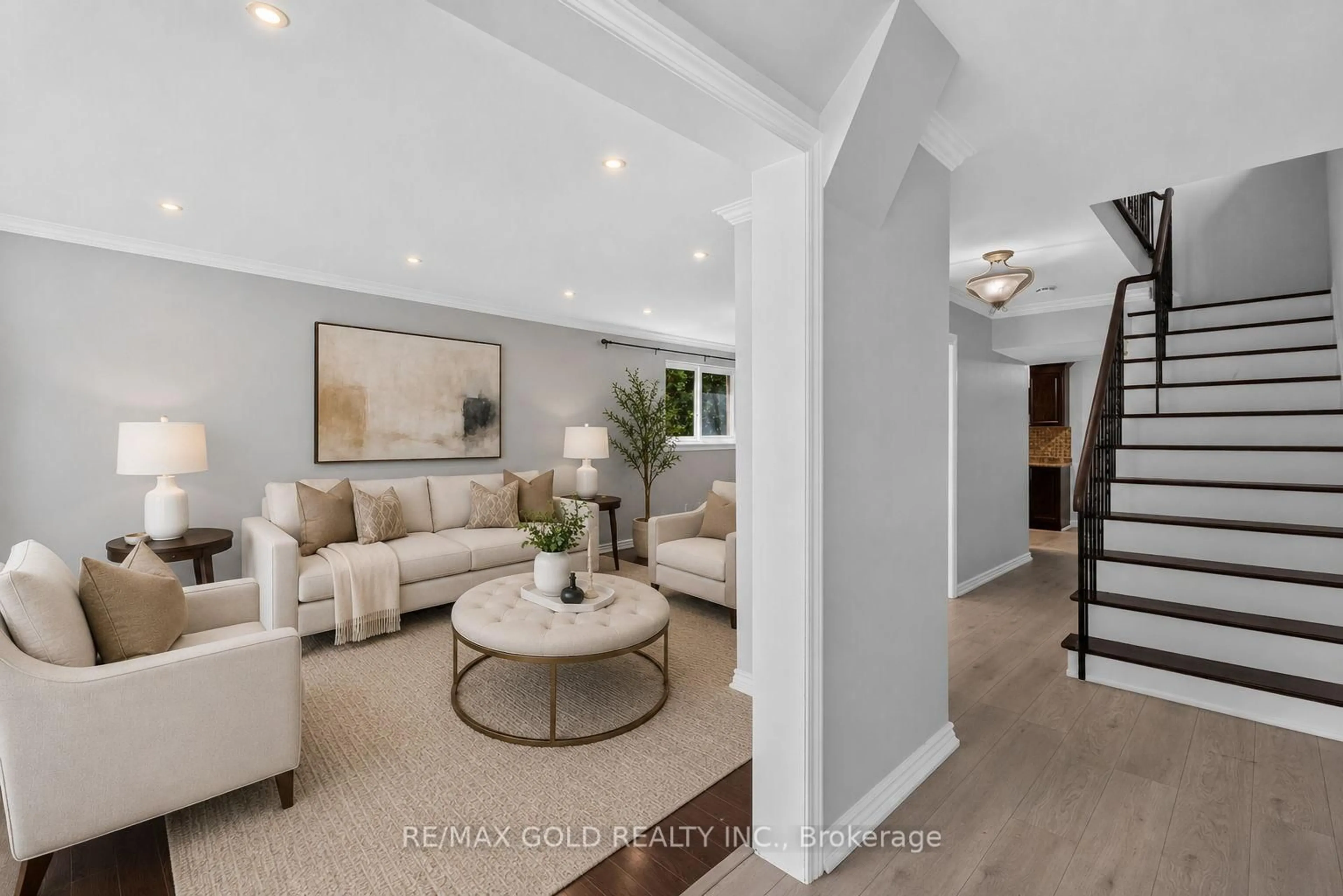 Living room with furniture, unknown for 83 Cathcart Cres, Brampton Ontario L6T 2A4