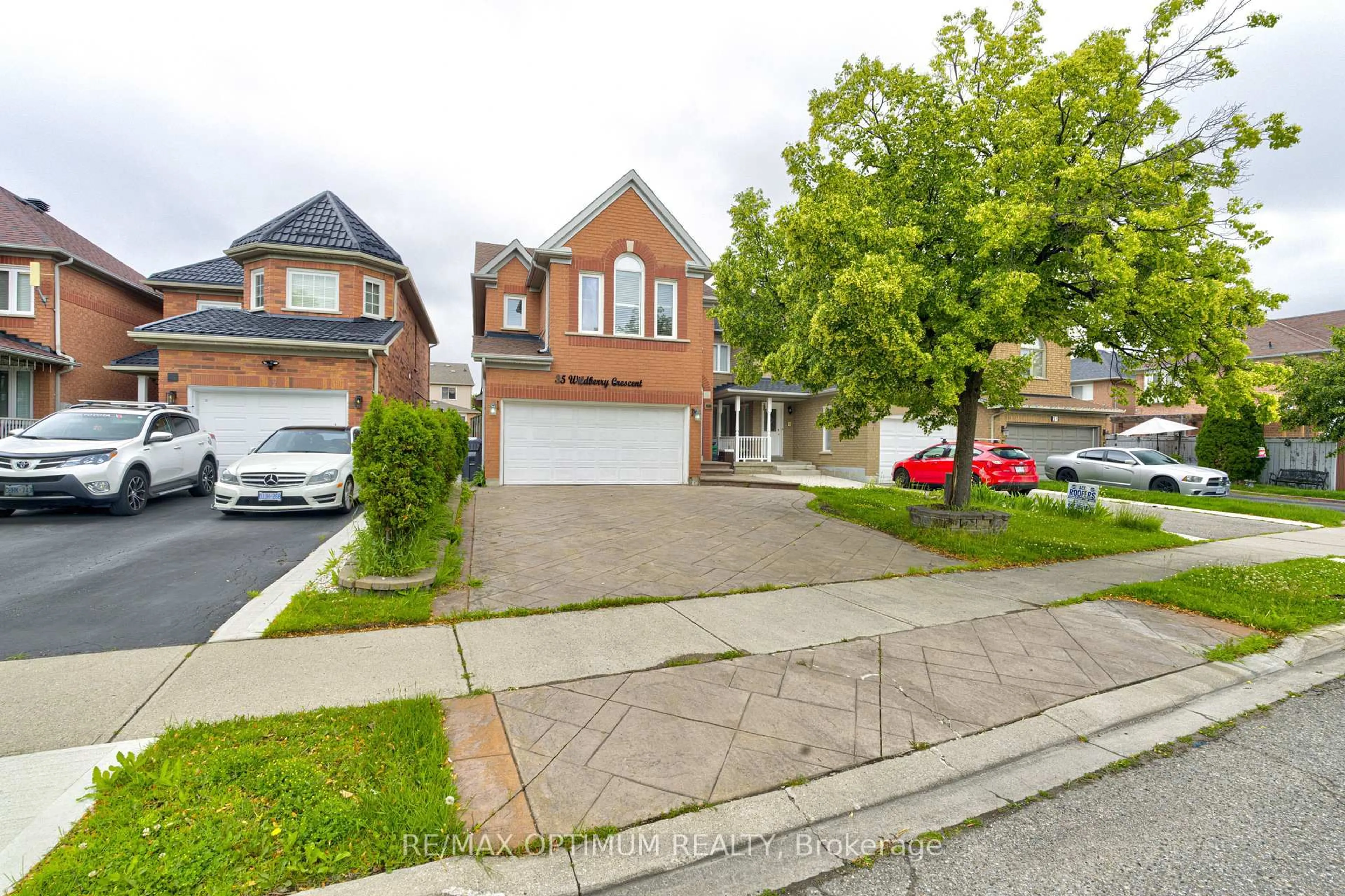 Home with brick exterior material, street for 35 Wildberry Cres, Brampton Ontario L6R 1K1
