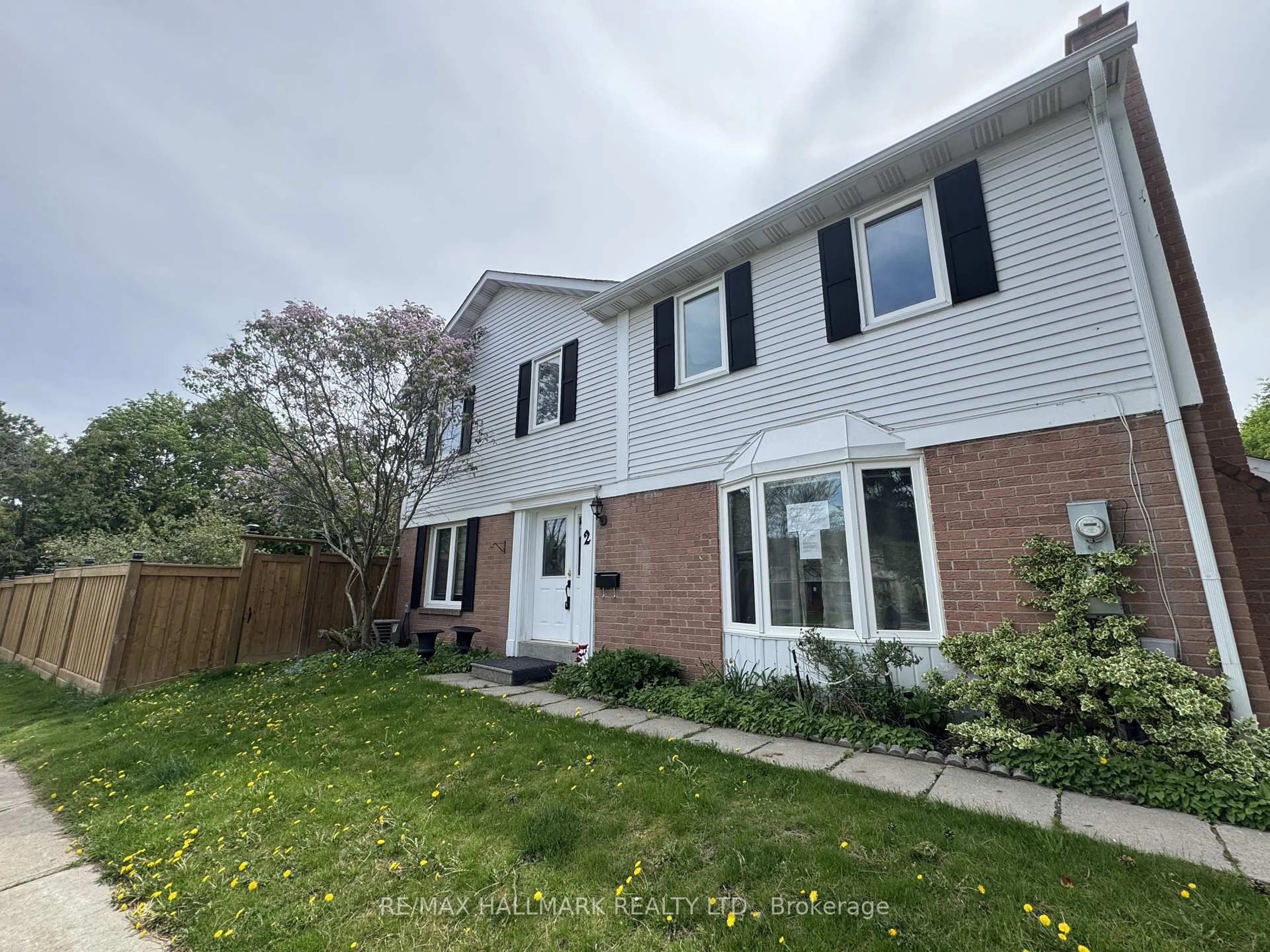 Unknown for 2 Mangrove Rd, Brampton Ontario L6S 3Y1