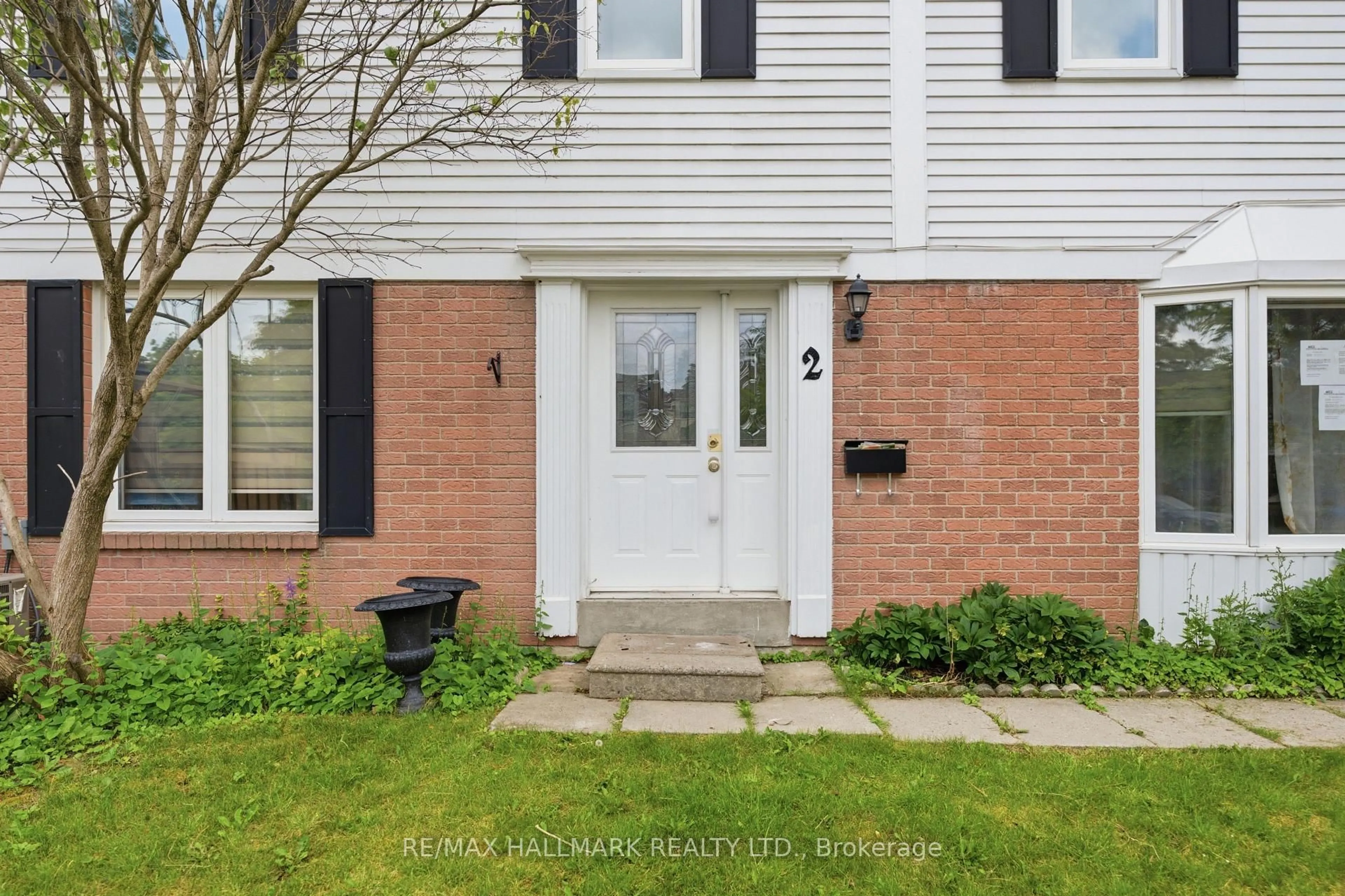 Unknown for 2 Mangrove Rd, Brampton Ontario L6S 3Y1