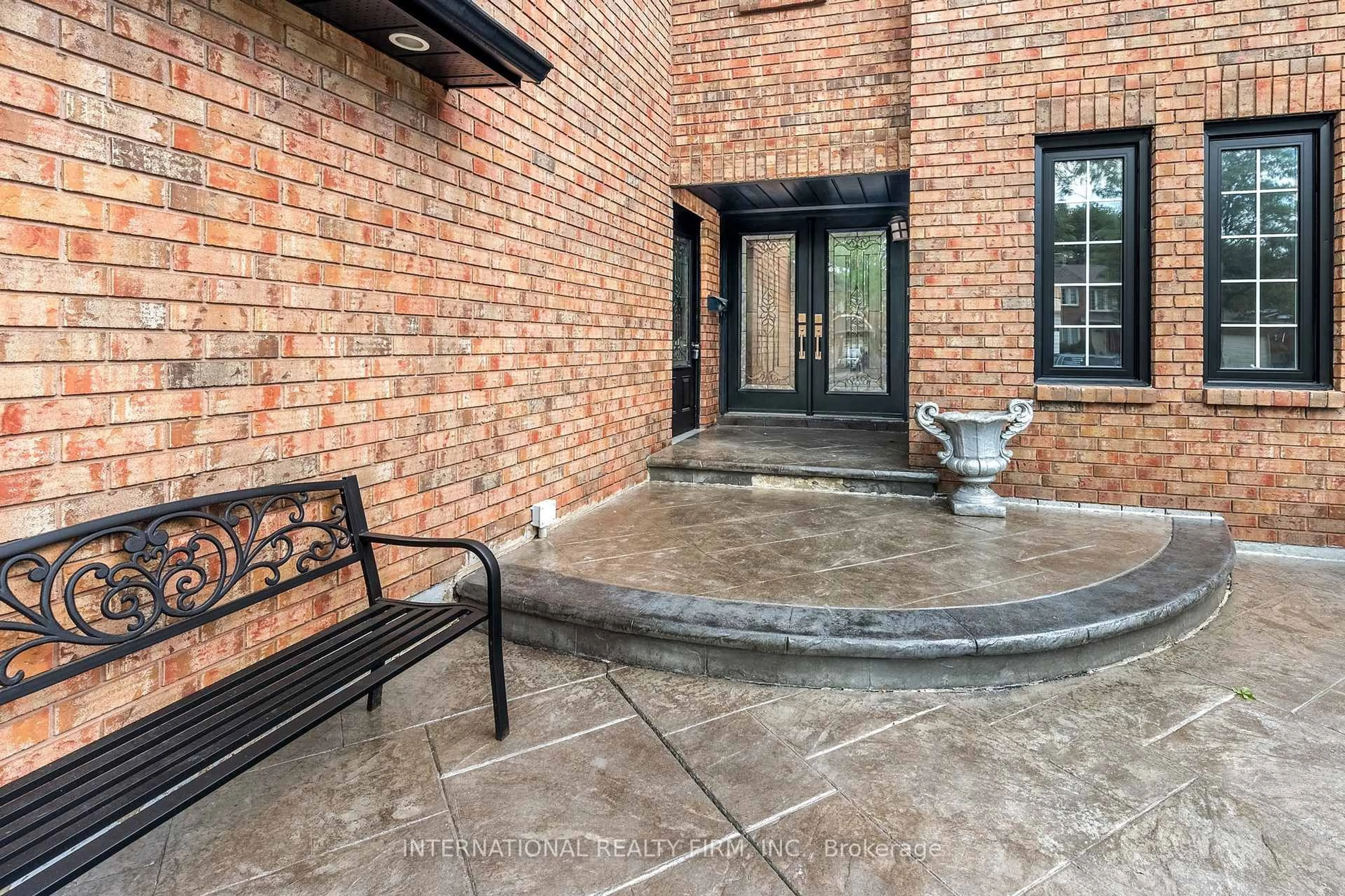 Patio, street for 60 MAJOR WILLIAM SHARPE Dr, Brampton Ontario L6X 3J1