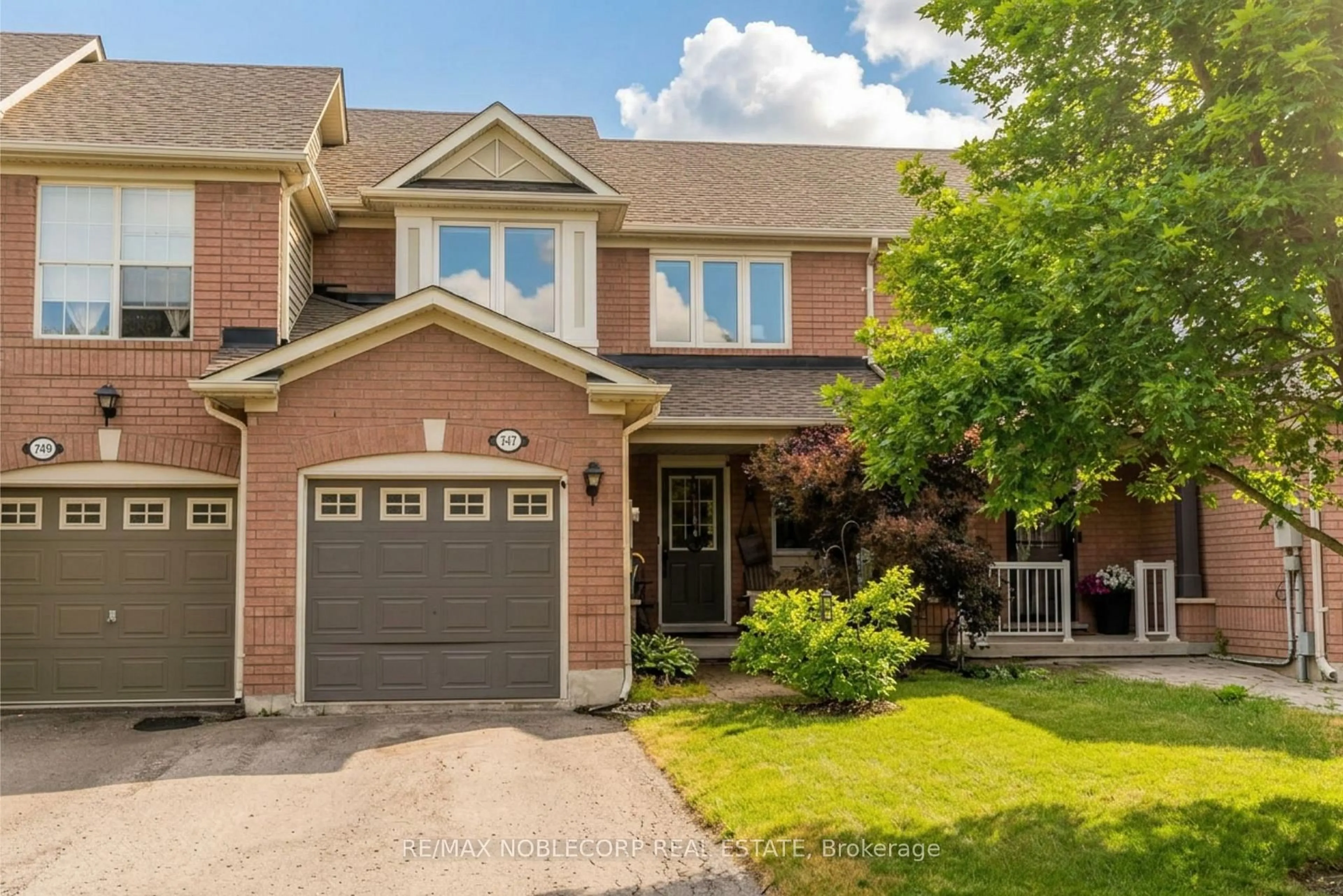 Home with brick exterior material, street for 747 Edwards Ave, Milton Ontario L9T 6B2