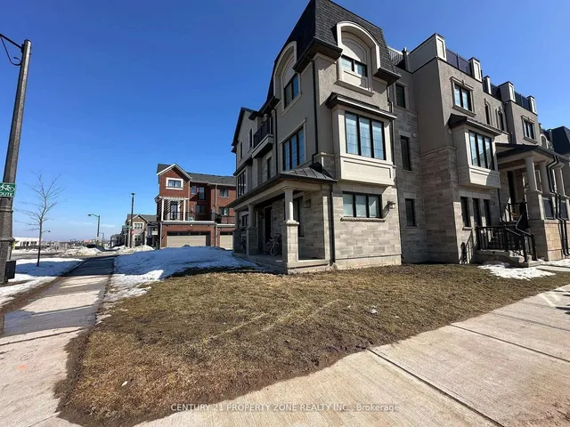 1216 Wheat Boom Dr, Oakville 2