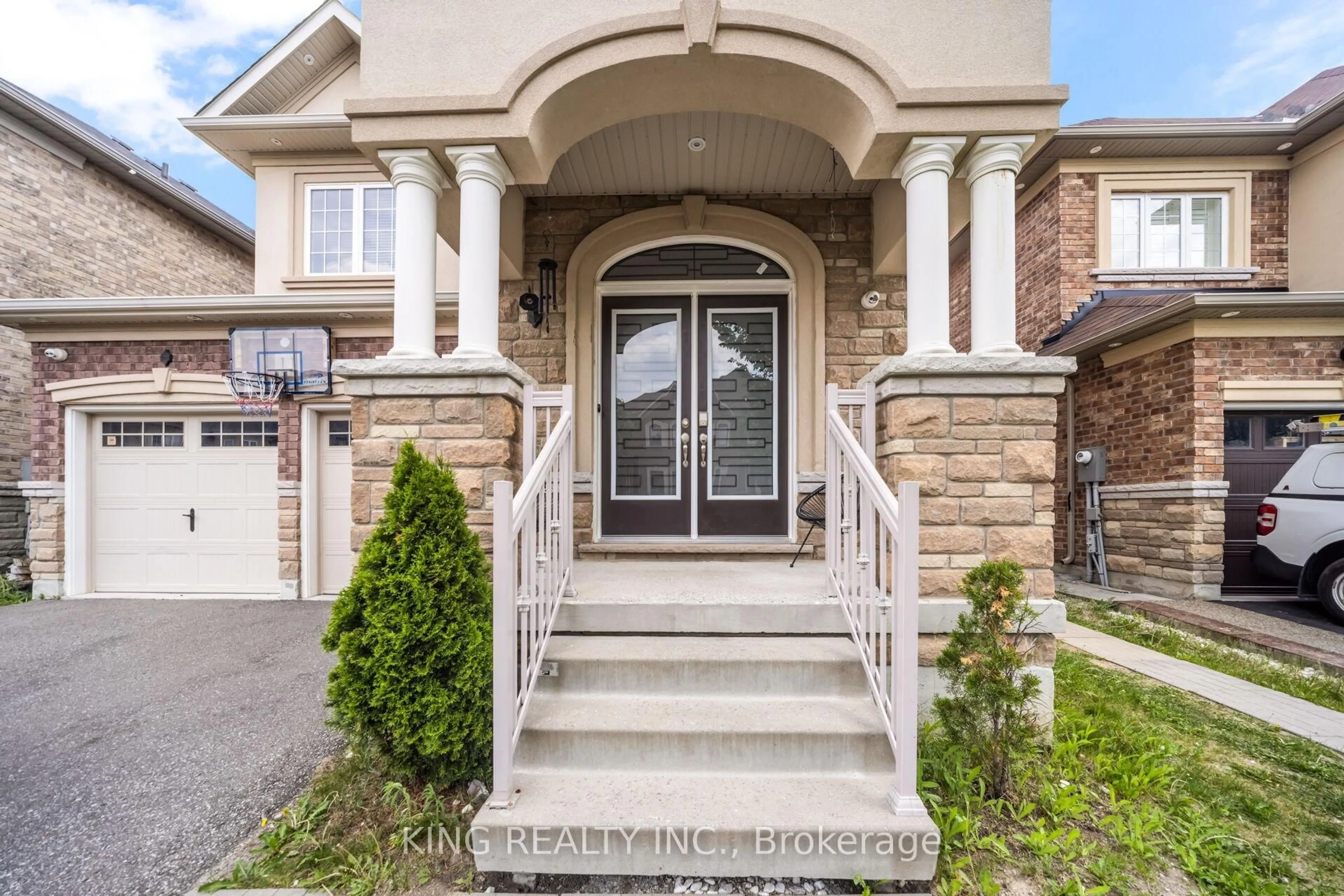 Unknown for 11 Malpass St, Brampton Ontario L7A 4A3