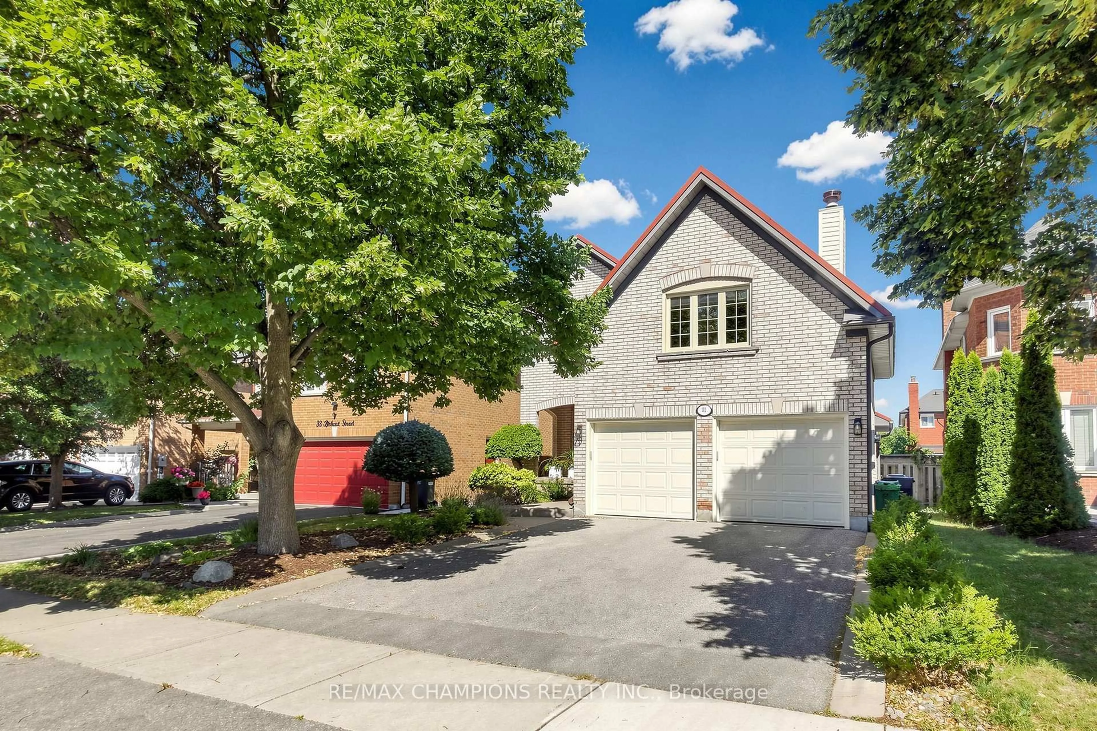 Home with brick exterior material, street for 31 Bobcat St, Brampton Ontario L6R 1C8