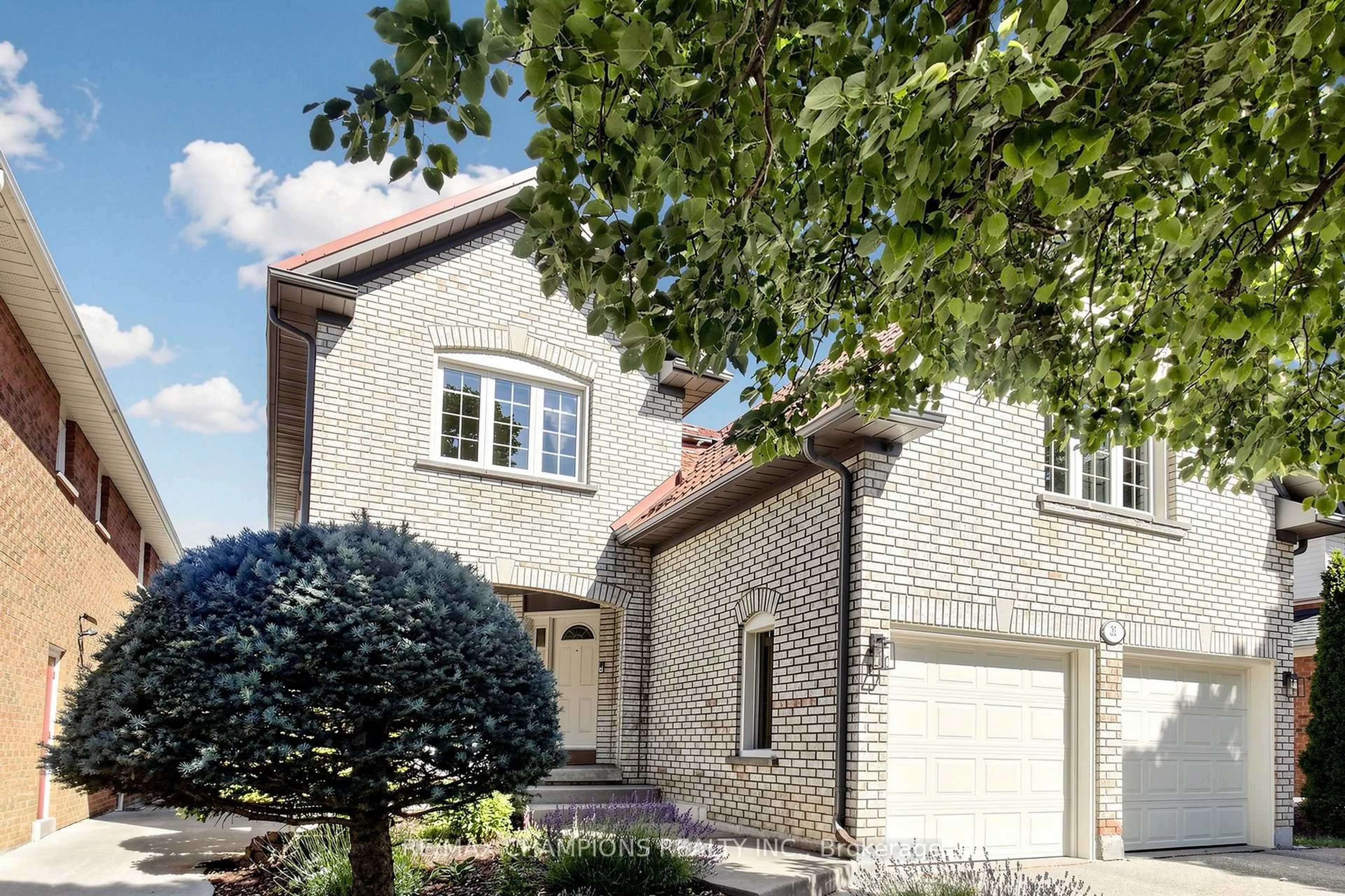 Home with brick exterior material, street for 31 Bobcat St, Brampton Ontario L6R 1C8