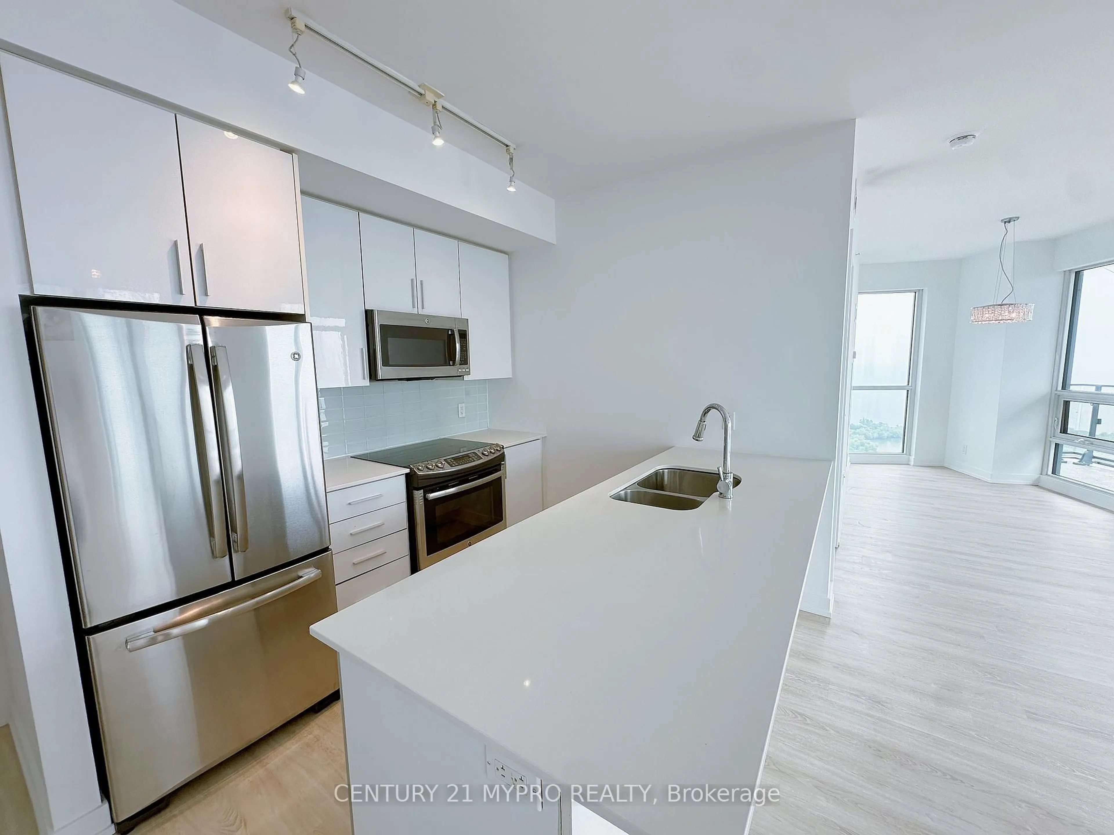 Open concept kitchen, unknown for 2212 Lake Shore Blvd #3603, Toronto Ontario M8V 1A4