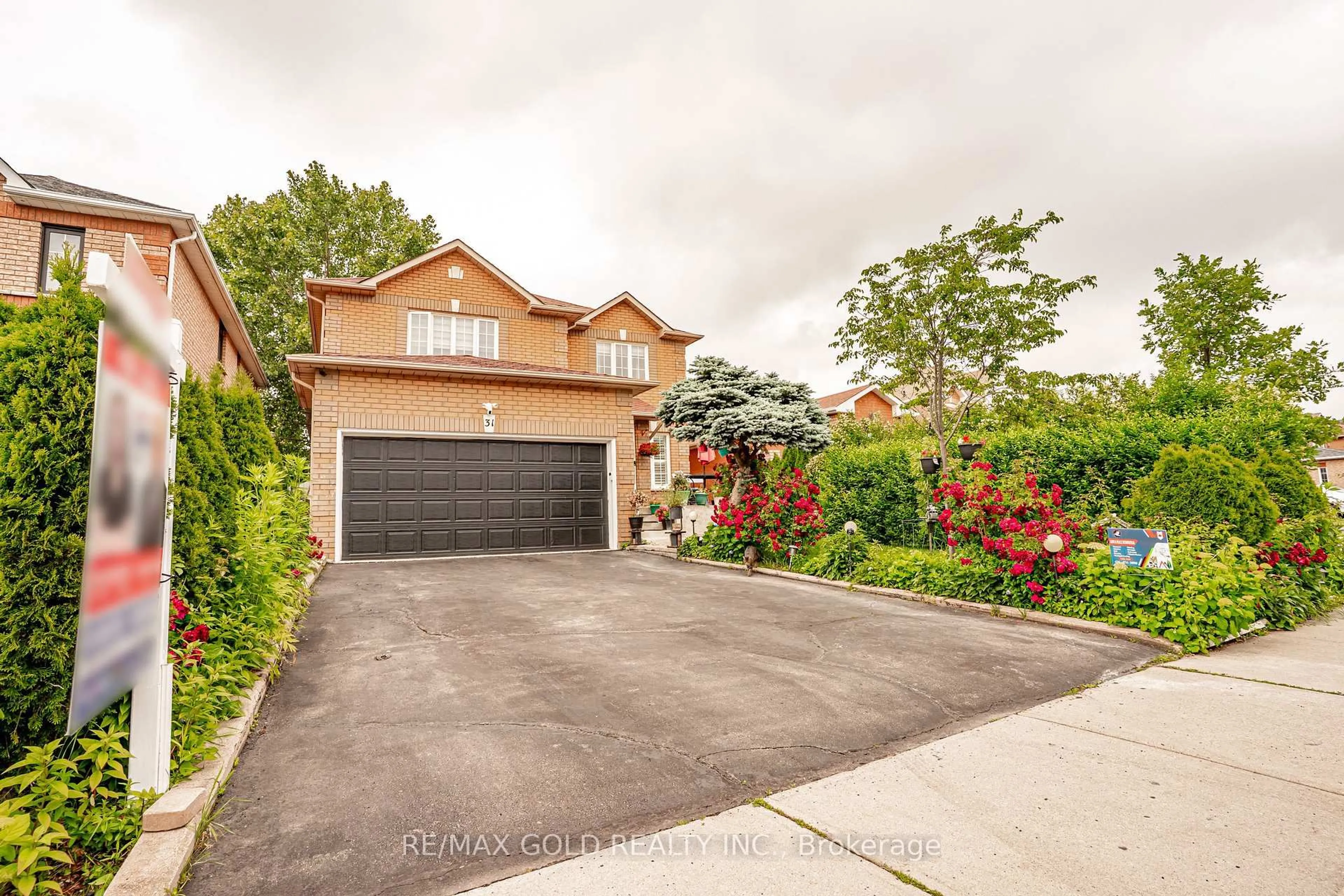 Unknown for 31 Colleyville St, Brampton Ontario L7A 1G8