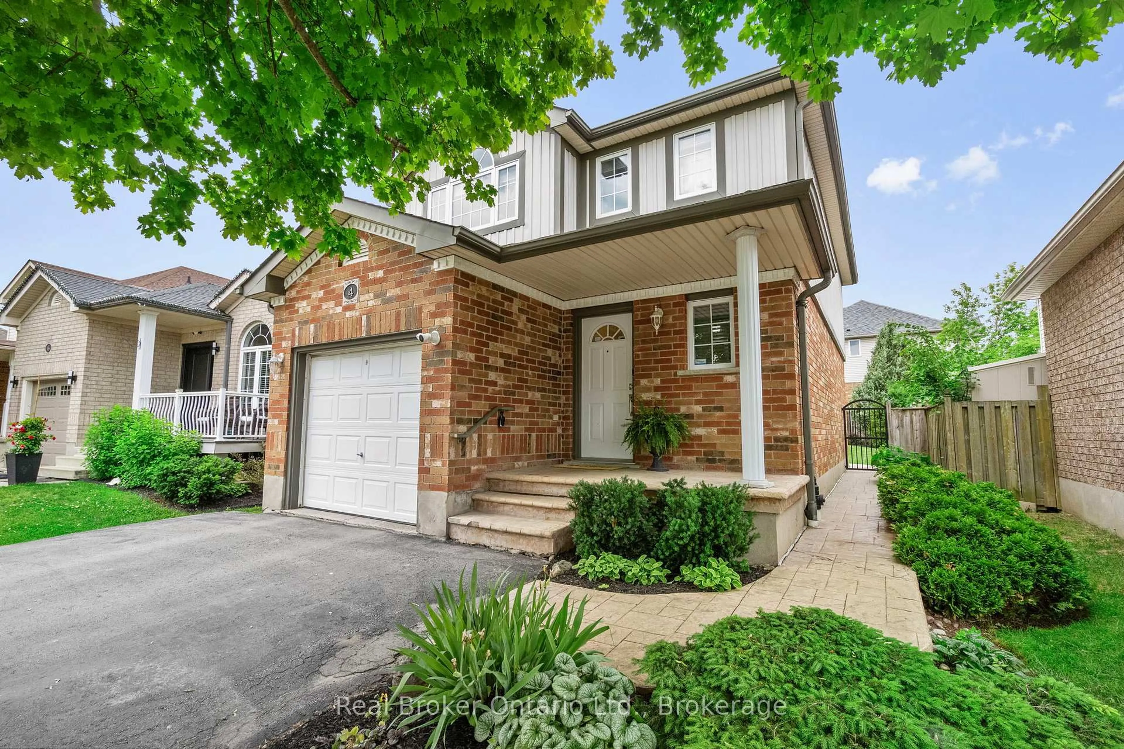 Home with brick exterior material, street for 4 Beardmore Cres, Halton Hills Ontario L7J 2Y9