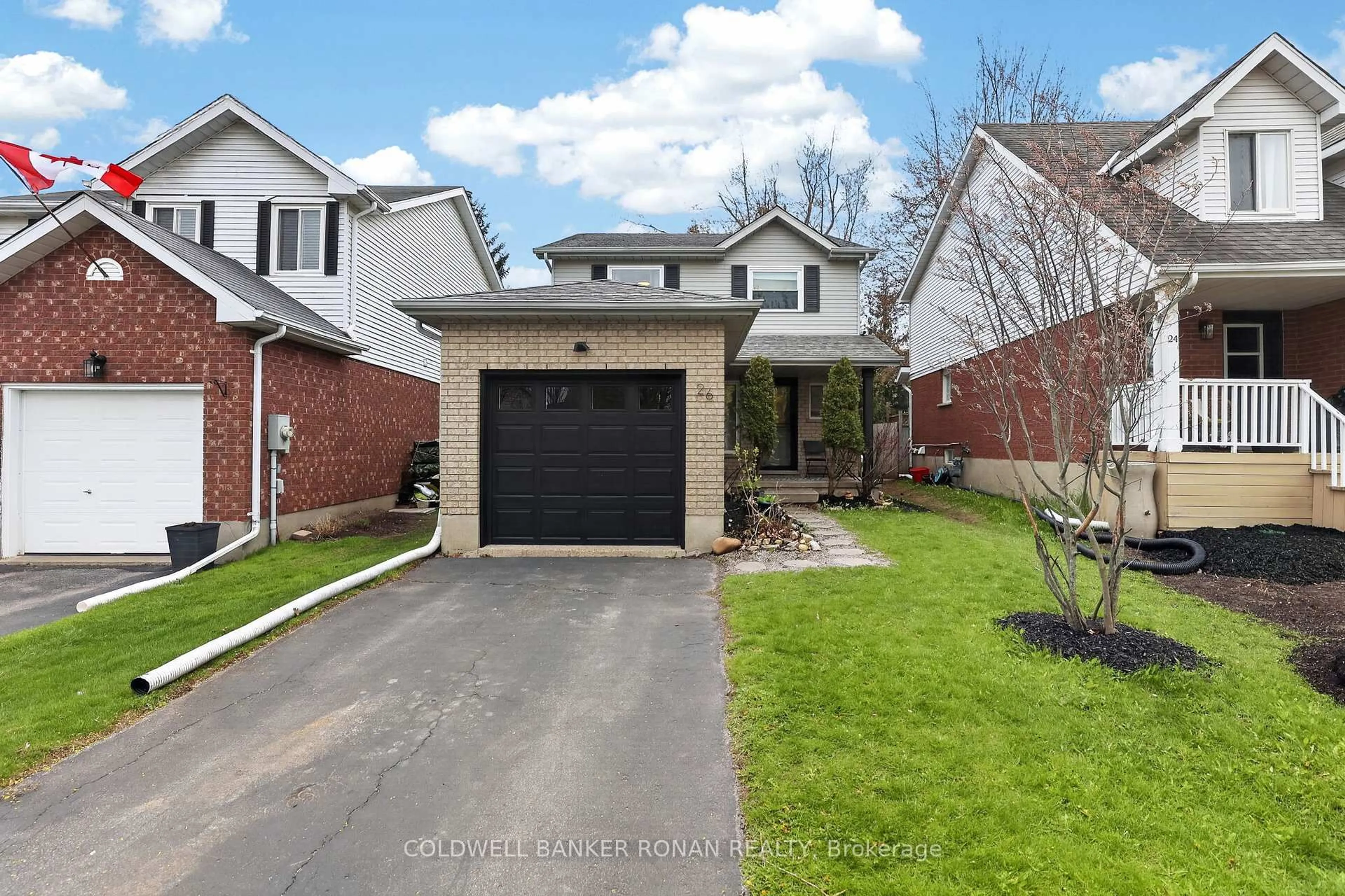 Home with brick exterior material, street for 26 Pheasant Crt, Orangeville Ontario L9W 4K1