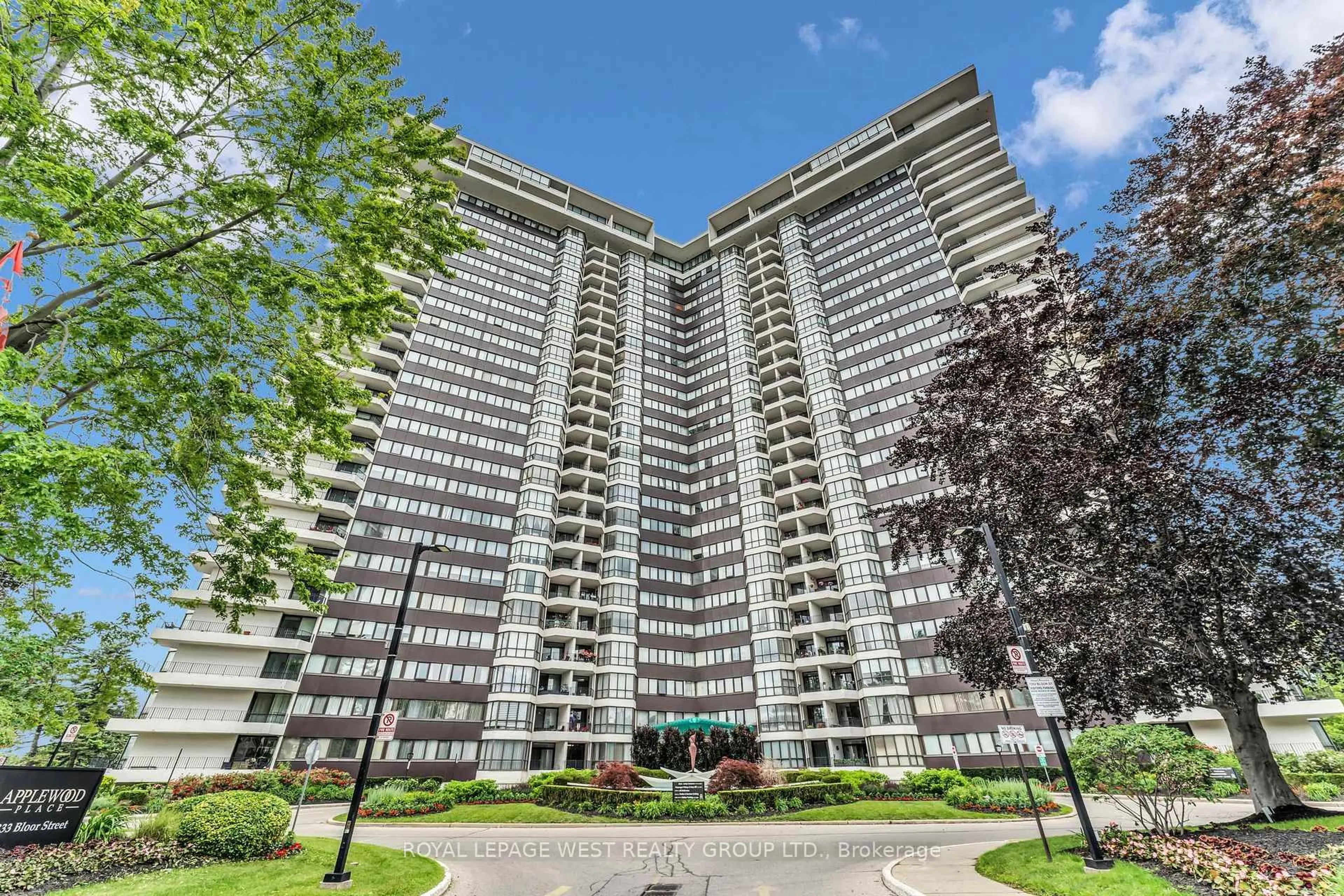 Unknown for 1333 Bloor St #1014, Mississauga Ontario L4Y 3T6