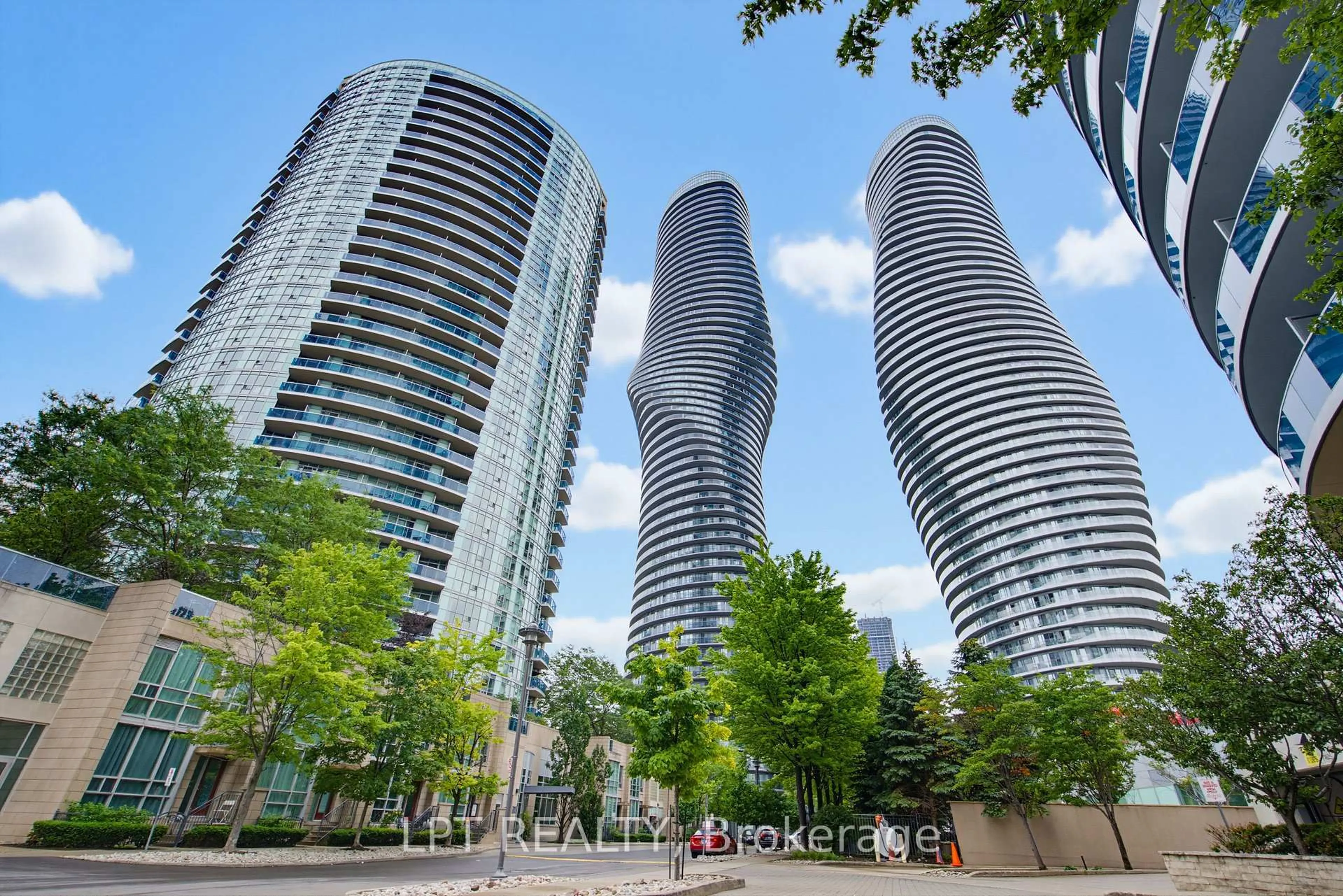 Patio, street for 80 Absolute Ave #1303, Mississauga Ontario L4Z 0A5