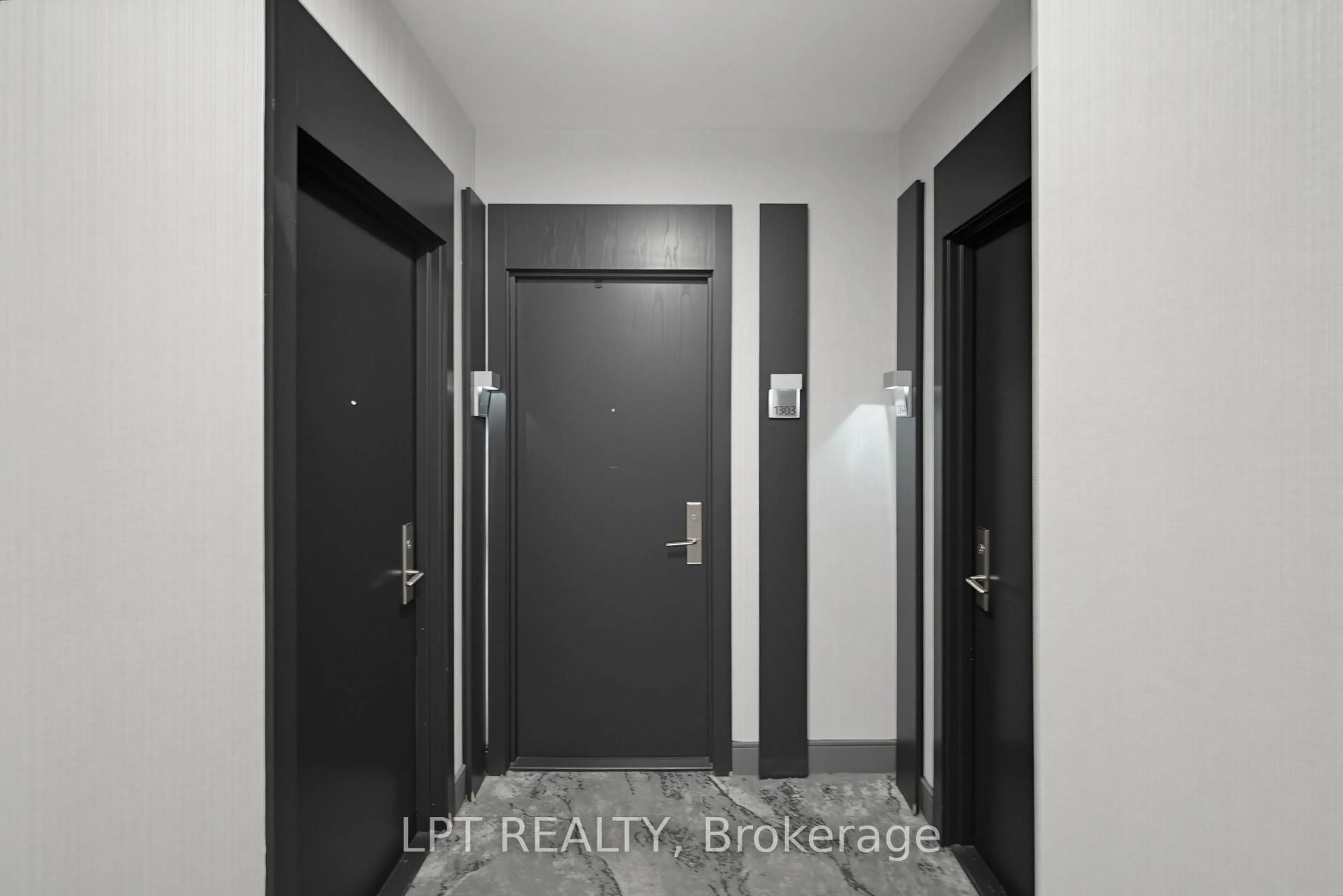 Indoor entryway for 80 Absolute Ave #1303, Mississauga Ontario L4Z 0A5