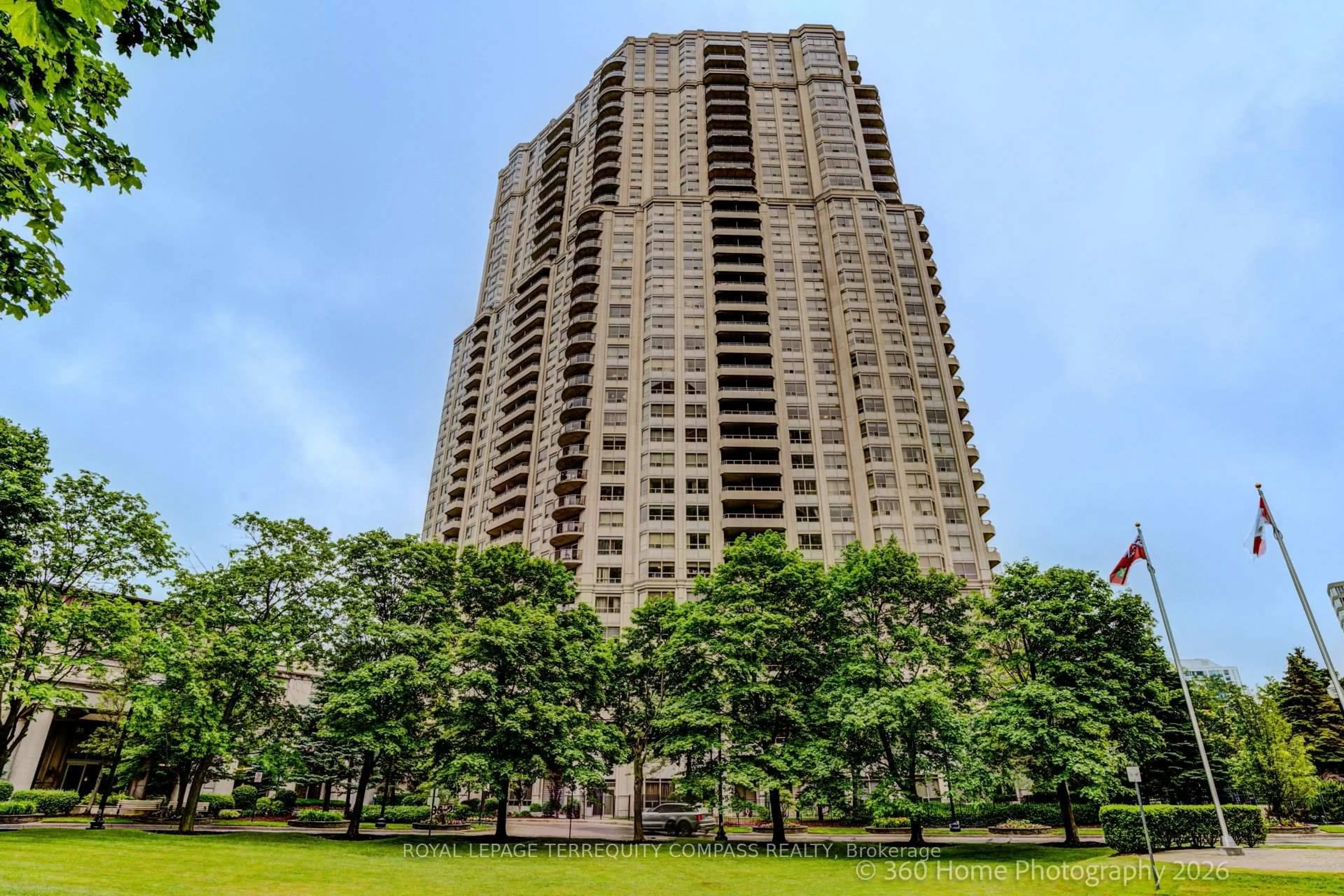 Unknown for 25 Kingsbridge Garden Circ #TPH6, Mississauga Ontario L5R 4B1