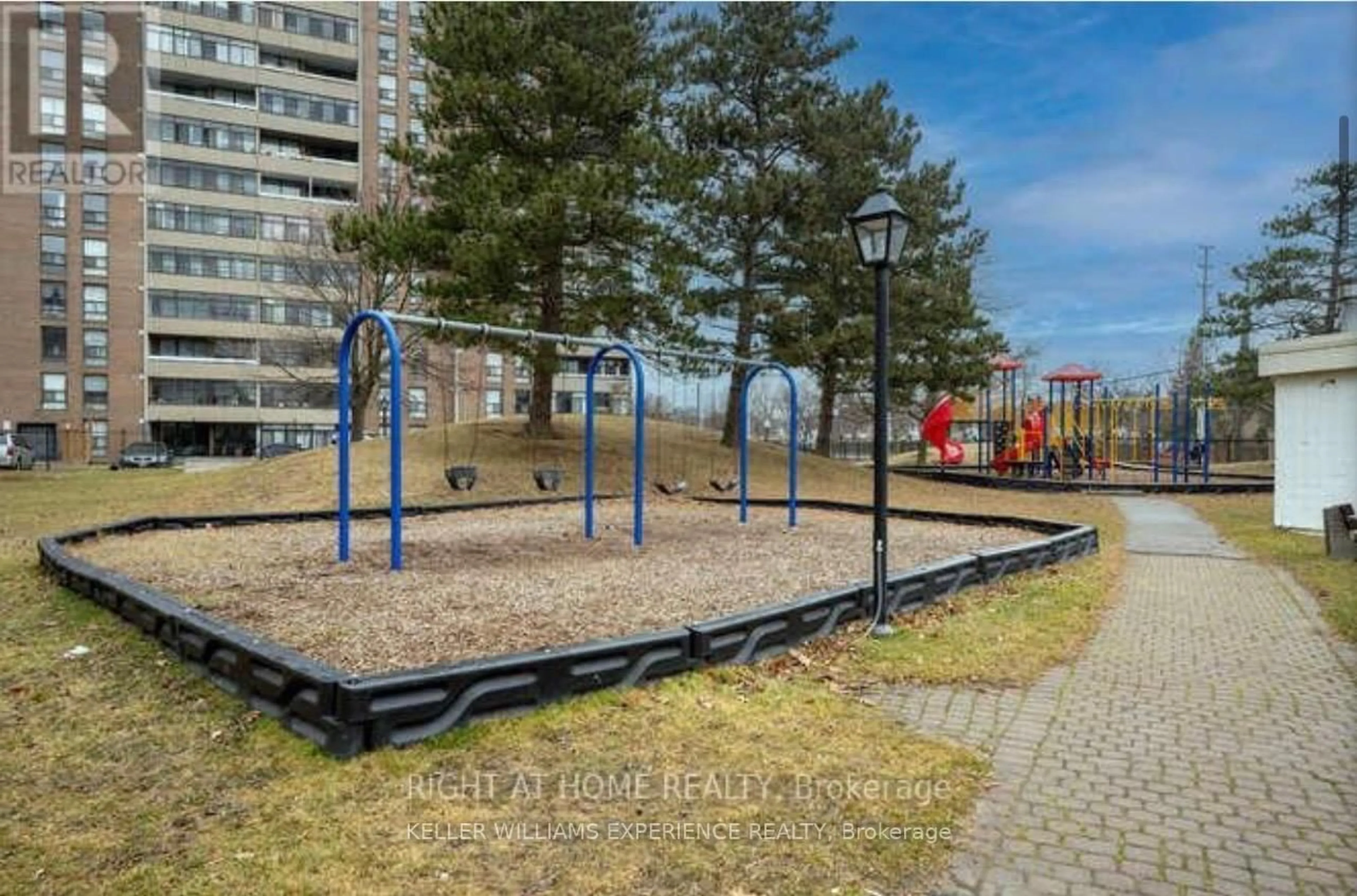 Unknown for 18 Knightsbridge Rd #210, Brampton Ontario L6T 3X5