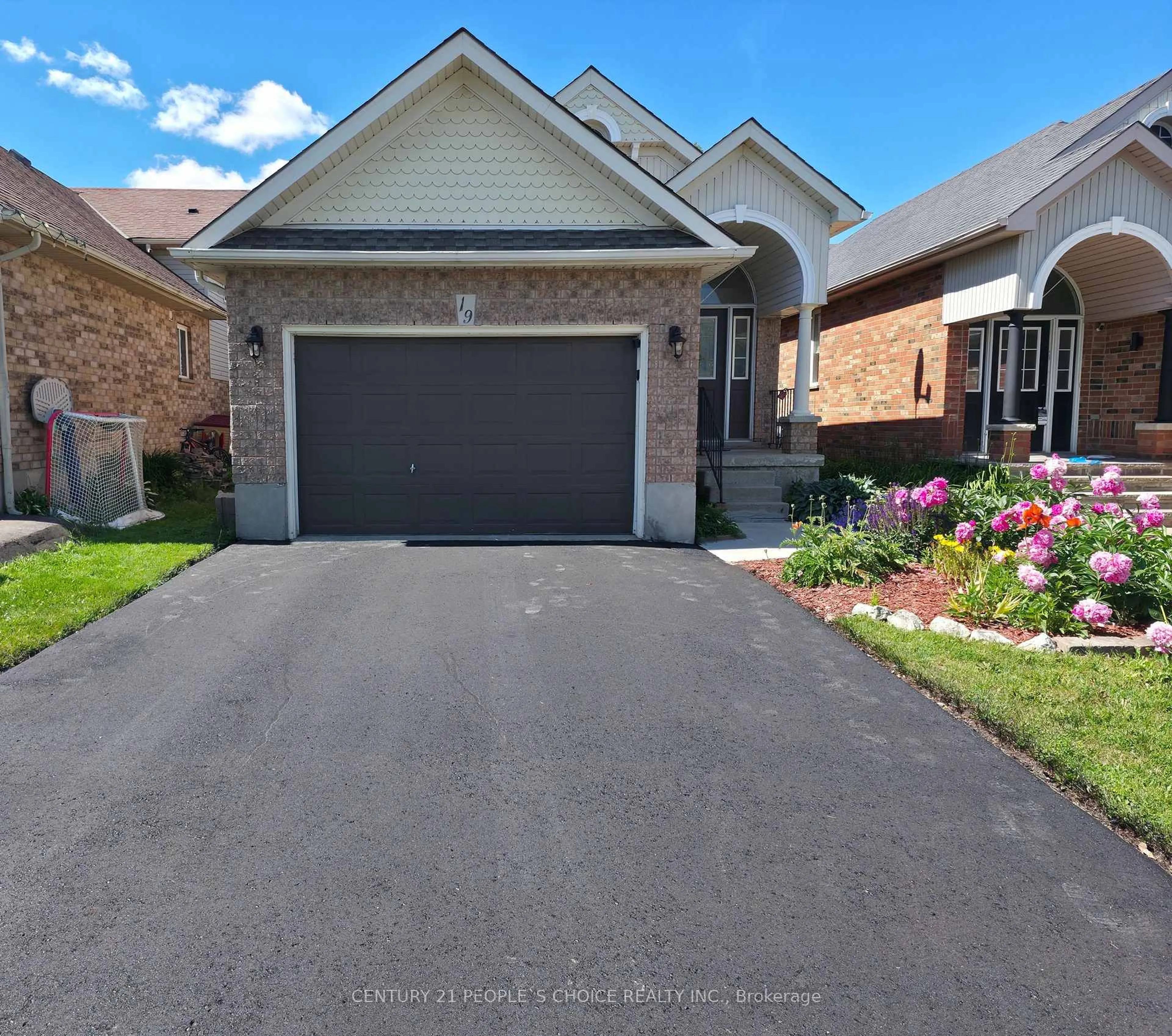 Home with brick exterior material, street for 19 Mckitrick Dr, Orangeville Ontario L9W 5C2
