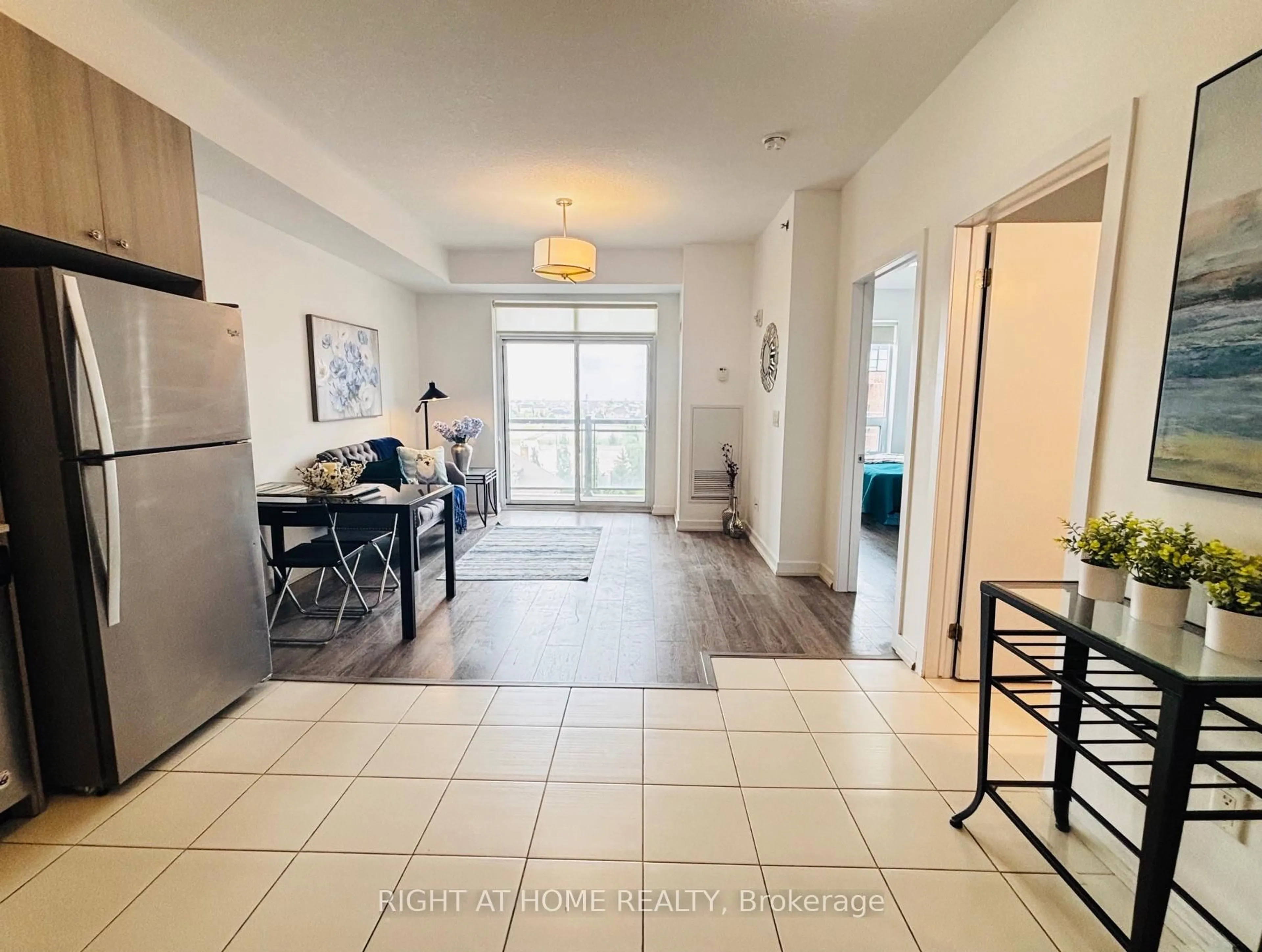 Unknown for 2486 Old Bronte Rd #518, Oakville Ontario L6M 4J2