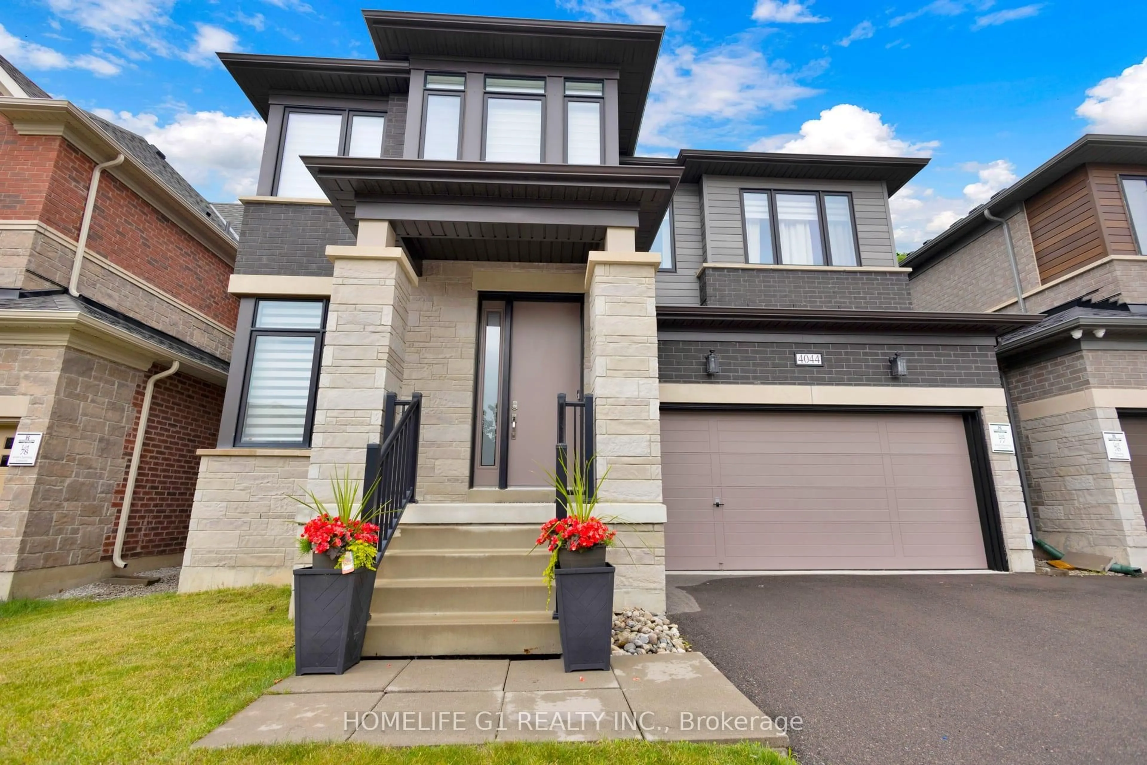 Home with brick exterior material, street for 4044 Channing Cres, Oakville Ontario L6H 3R2