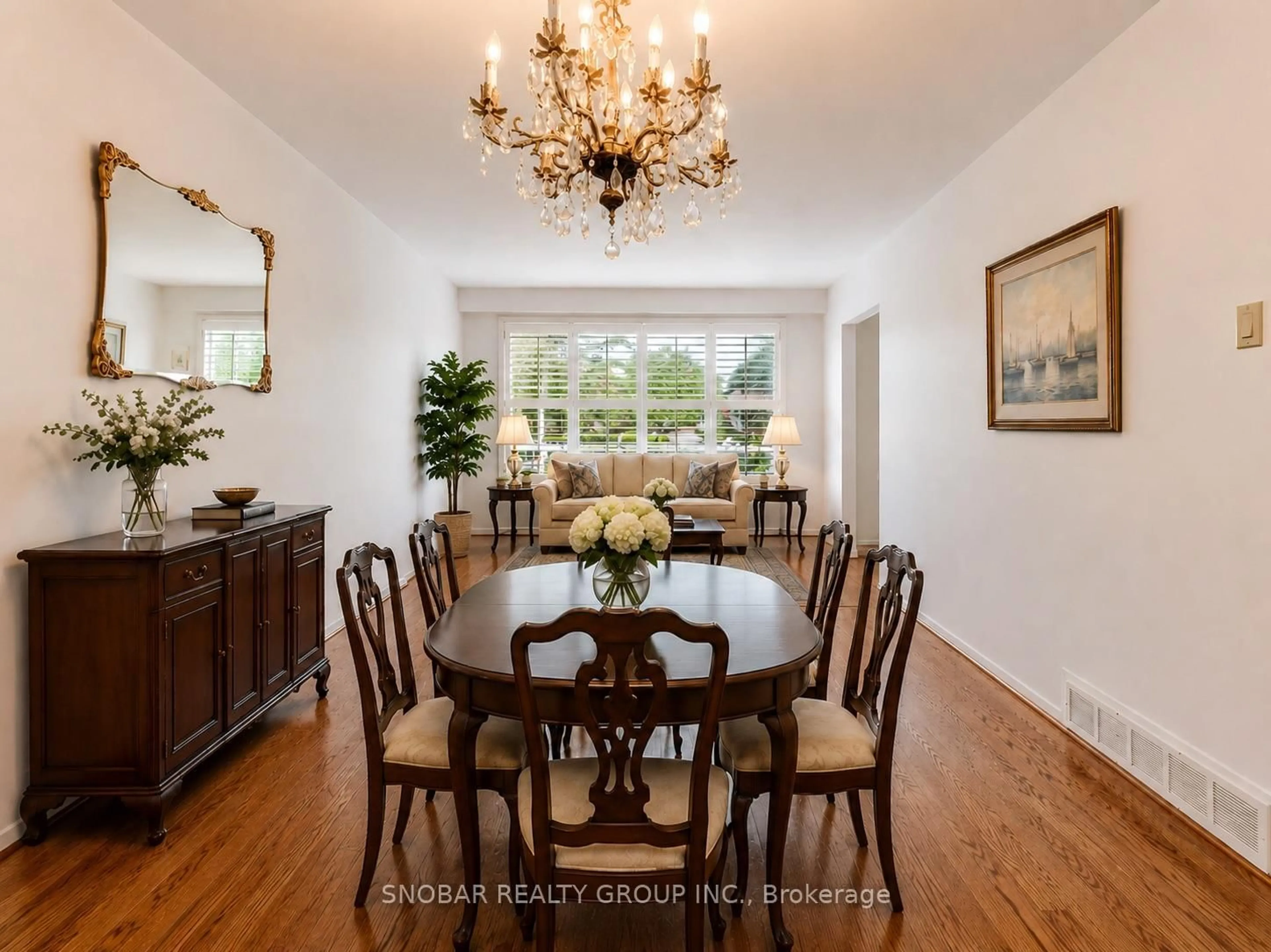 Dining room, wood/laminate floor for 10 Bemberg Crt, Toronto Ontario M9W 3V5